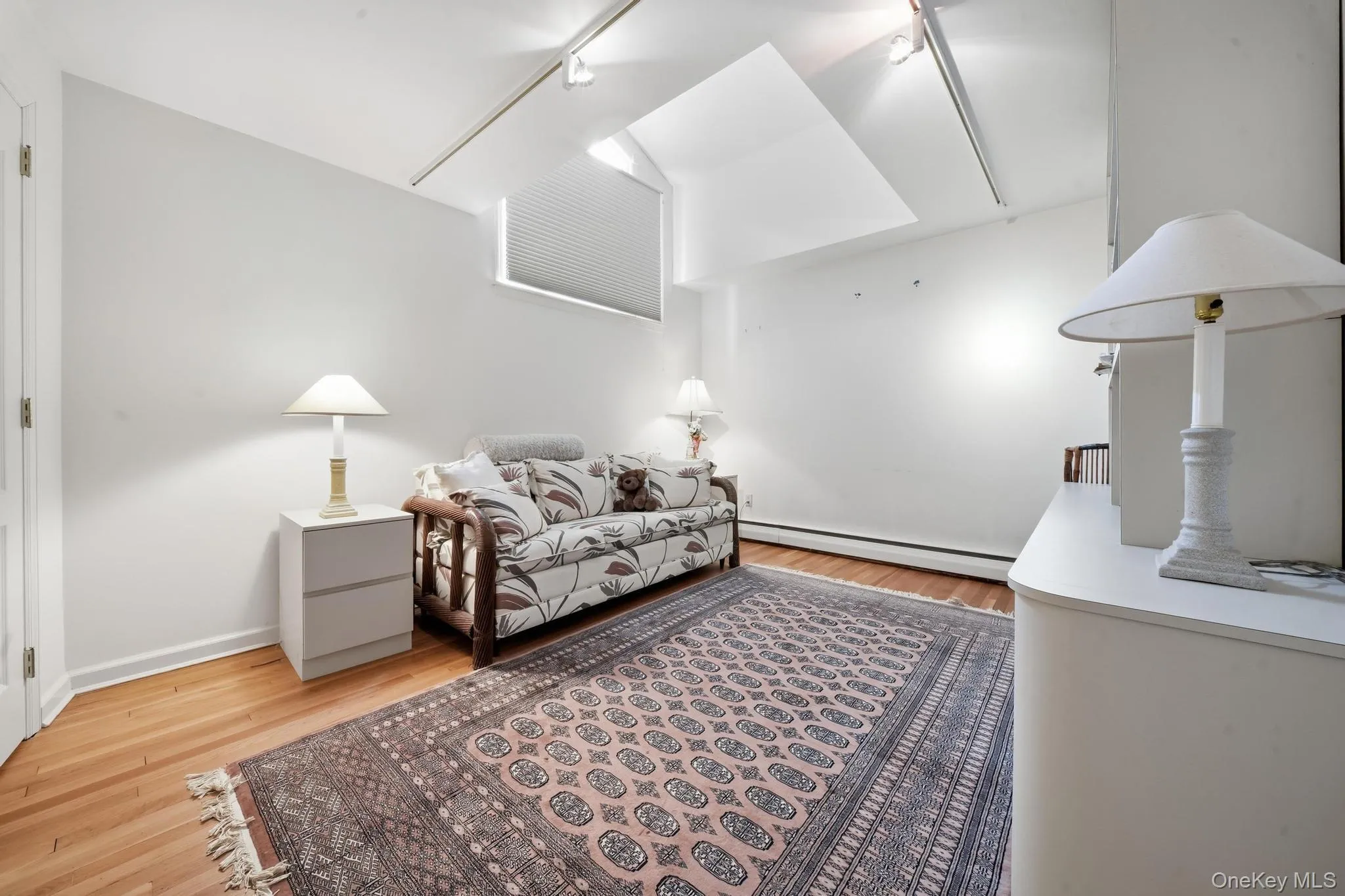 15 Tappentown Lane, Oyster Bay, NY, 7 Bedrooms Bedrooms, 12 Rooms Rooms,4 BathroomsBathrooms,Residential,For Rent,Tappentown,0,1023664 15 Tappentown Lane, Oyster Bay, NY, 7 Bedrooms Bedrooms, 12 Rooms Rooms,4 BathroomsBathrooms,Residential,For Rent,Tappentown,0,1023664