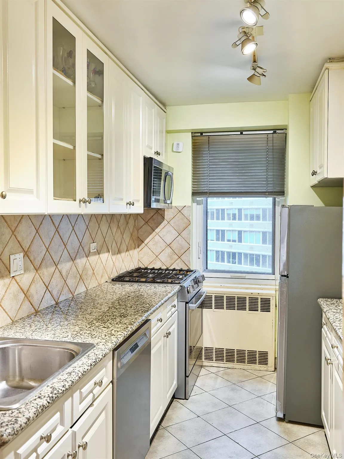 411 53rd Street, New York, NY, 2 Bedrooms Bedrooms, 5 Rooms Rooms,2 BathroomsBathrooms,Residential,For Rent,53rd,0,1023668 411 53rd Street, New York, NY, 2 Bedrooms Bedrooms, 5 Rooms Rooms,2 BathroomsBathrooms,Residential,For Rent,53rd,0,1023668