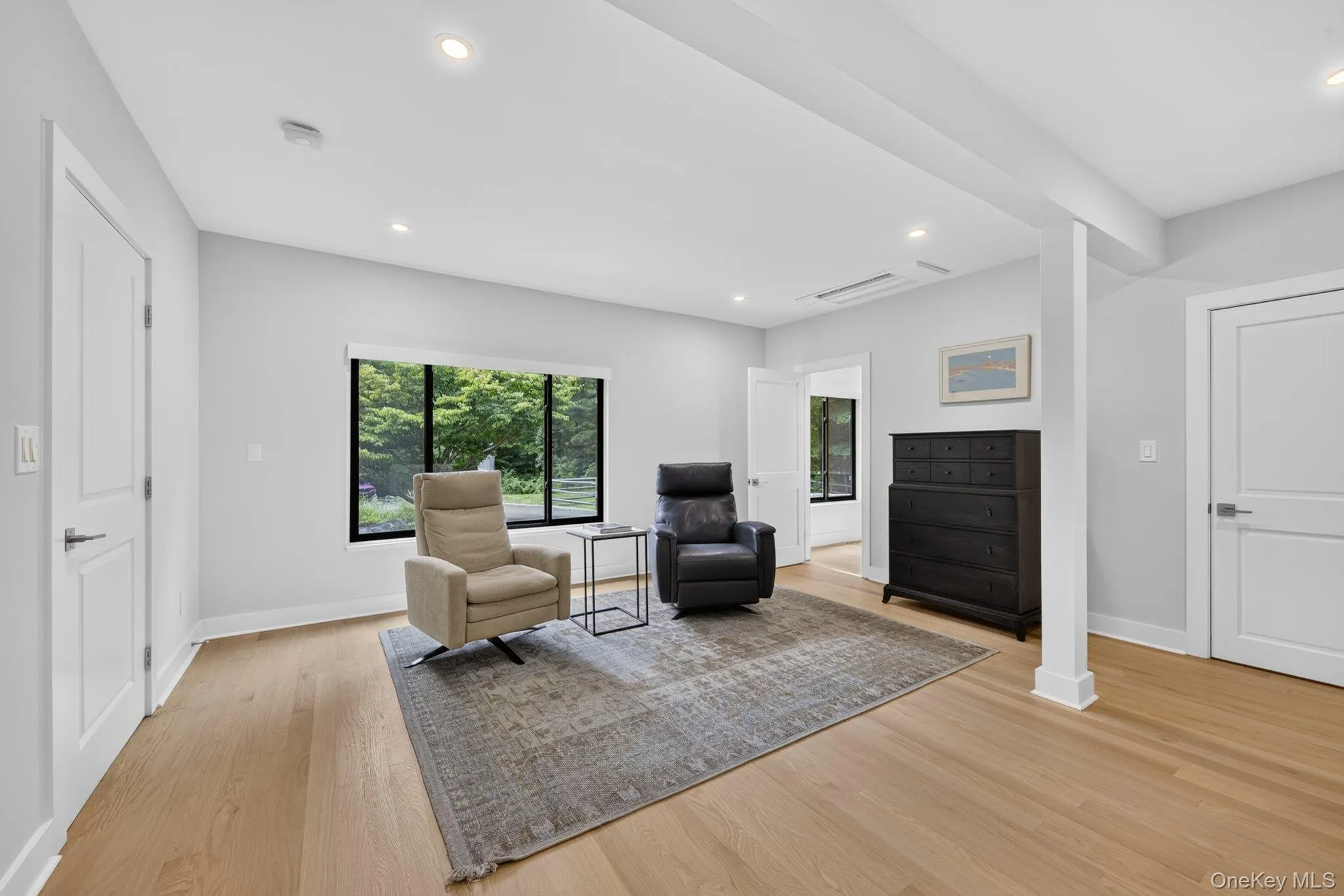 1st Floor Primary Suite or Guest Suite 1st Floor Primary Suite or Guest Suite