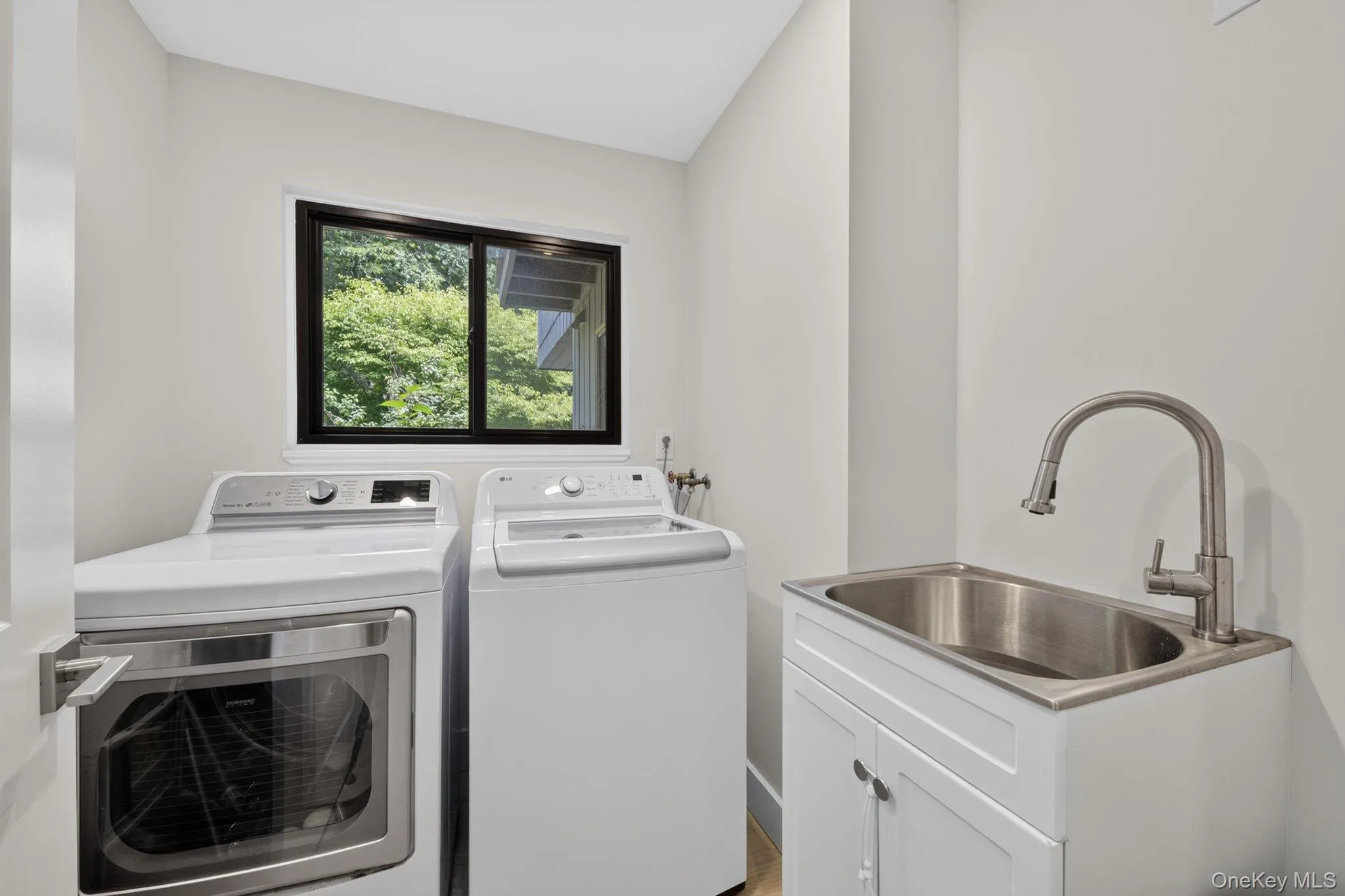 Laundry Room-washer dryer removed. Picture for placement only Laundry Room-washer dryer removed. Picture for placement only
