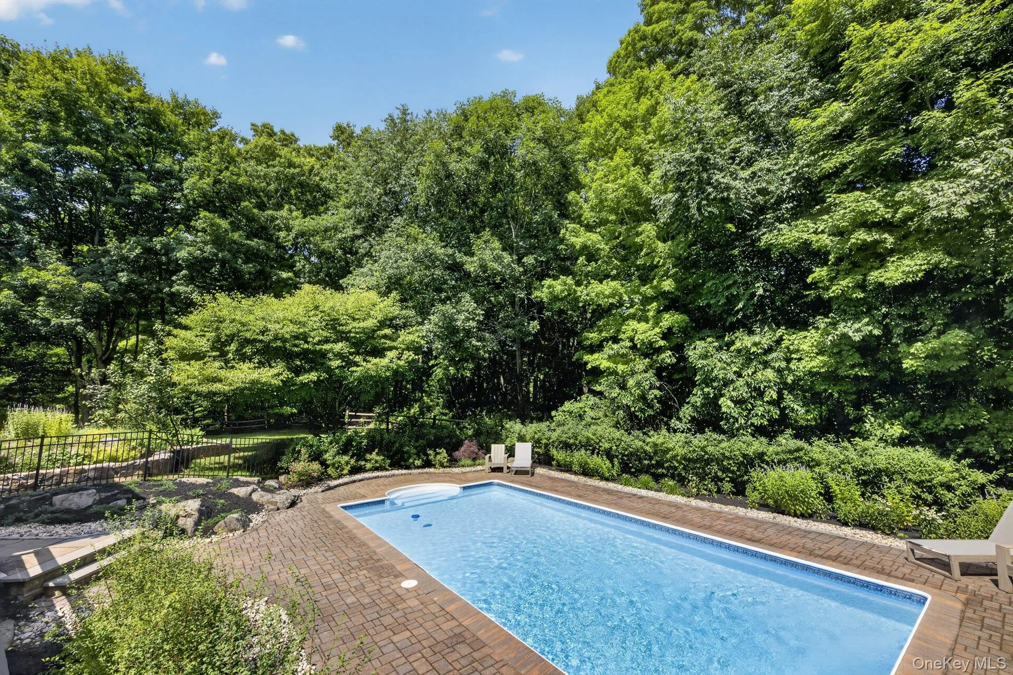 Pool Pool