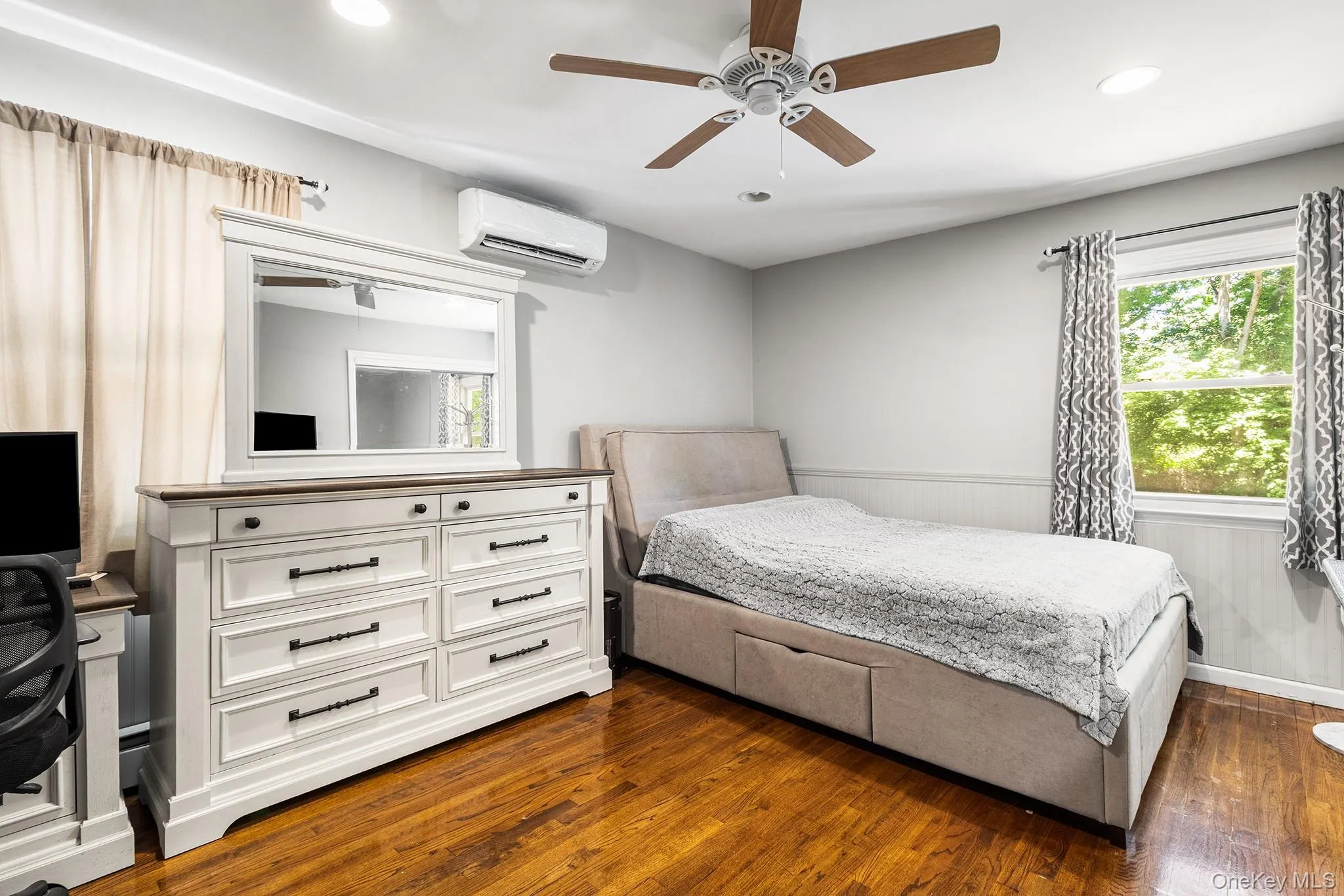16 Obermueller Drive, Huntington, NY, 5 Bedrooms Bedrooms, 5 Rooms Rooms,2 BathroomsBathrooms,Residential,For Rent,Obermueller,0,1023673 16 Obermueller Drive, Huntington, NY, 5 Bedrooms Bedrooms, 5 Rooms Rooms,2 BathroomsBathrooms,Residential,For Rent,Obermueller,0,1023673