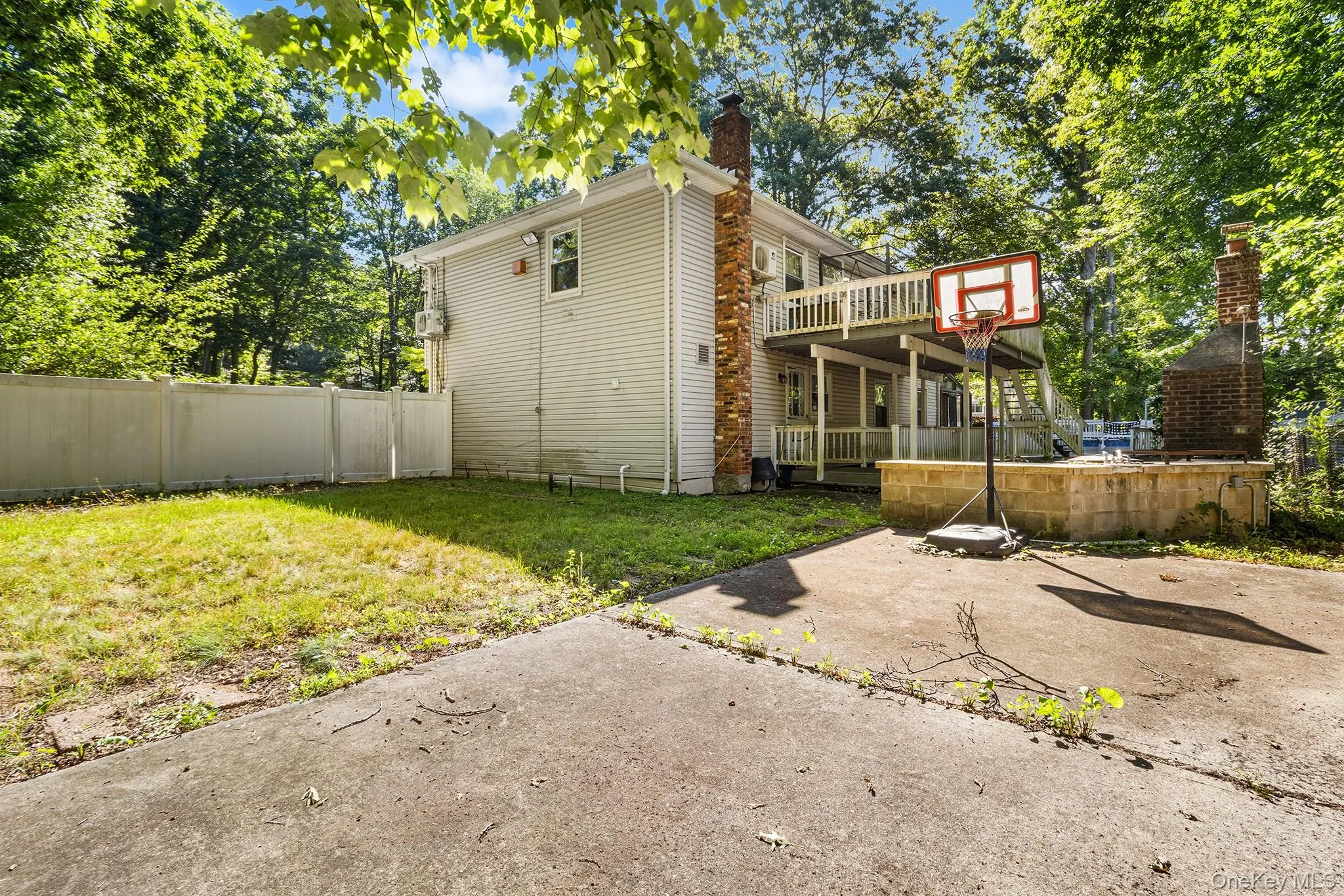 16 Obermueller Drive, Huntington, NY, 5 Bedrooms Bedrooms, 5 Rooms Rooms,2 BathroomsBathrooms,Residential,For Rent,Obermueller,0,1023673 16 Obermueller Drive, Huntington, NY, 5 Bedrooms Bedrooms, 5 Rooms Rooms,2 BathroomsBathrooms,Residential,For Rent,Obermueller,0,1023673