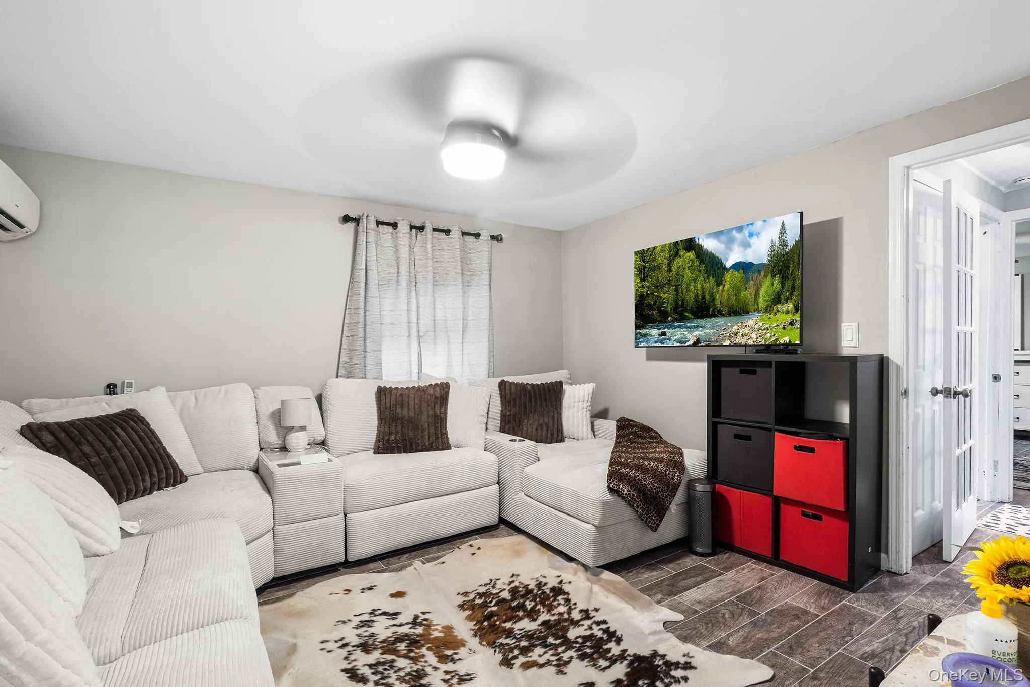 16 Obermueller Drive, Huntington, NY, 5 Bedrooms Bedrooms, 5 Rooms Rooms,2 BathroomsBathrooms,Residential,For Rent,Obermueller,0,1023673 16 Obermueller Drive, Huntington, NY, 5 Bedrooms Bedrooms, 5 Rooms Rooms,2 BathroomsBathrooms,Residential,For Rent,Obermueller,0,1023673