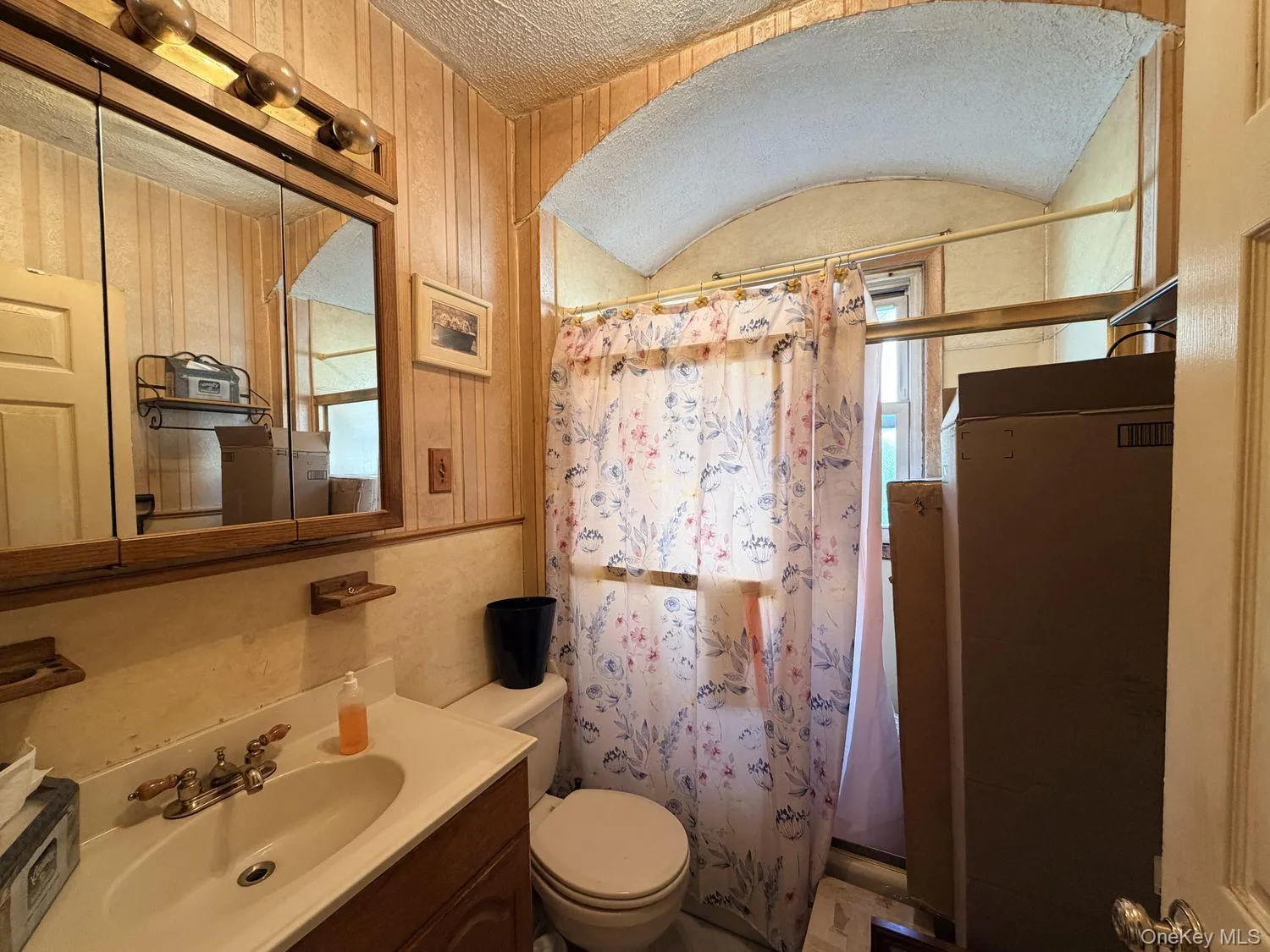 2851 Wilson Avenue, Hempstead, NY, 5 Bedrooms Bedrooms, 10 Rooms Rooms,2 BathroomsBathrooms,Residential,For Rent,Wilson,0,1023676 2851 Wilson Avenue, Hempstead, NY, 5 Bedrooms Bedrooms, 10 Rooms Rooms,2 BathroomsBathrooms,Residential,For Rent,Wilson,0,1023676
