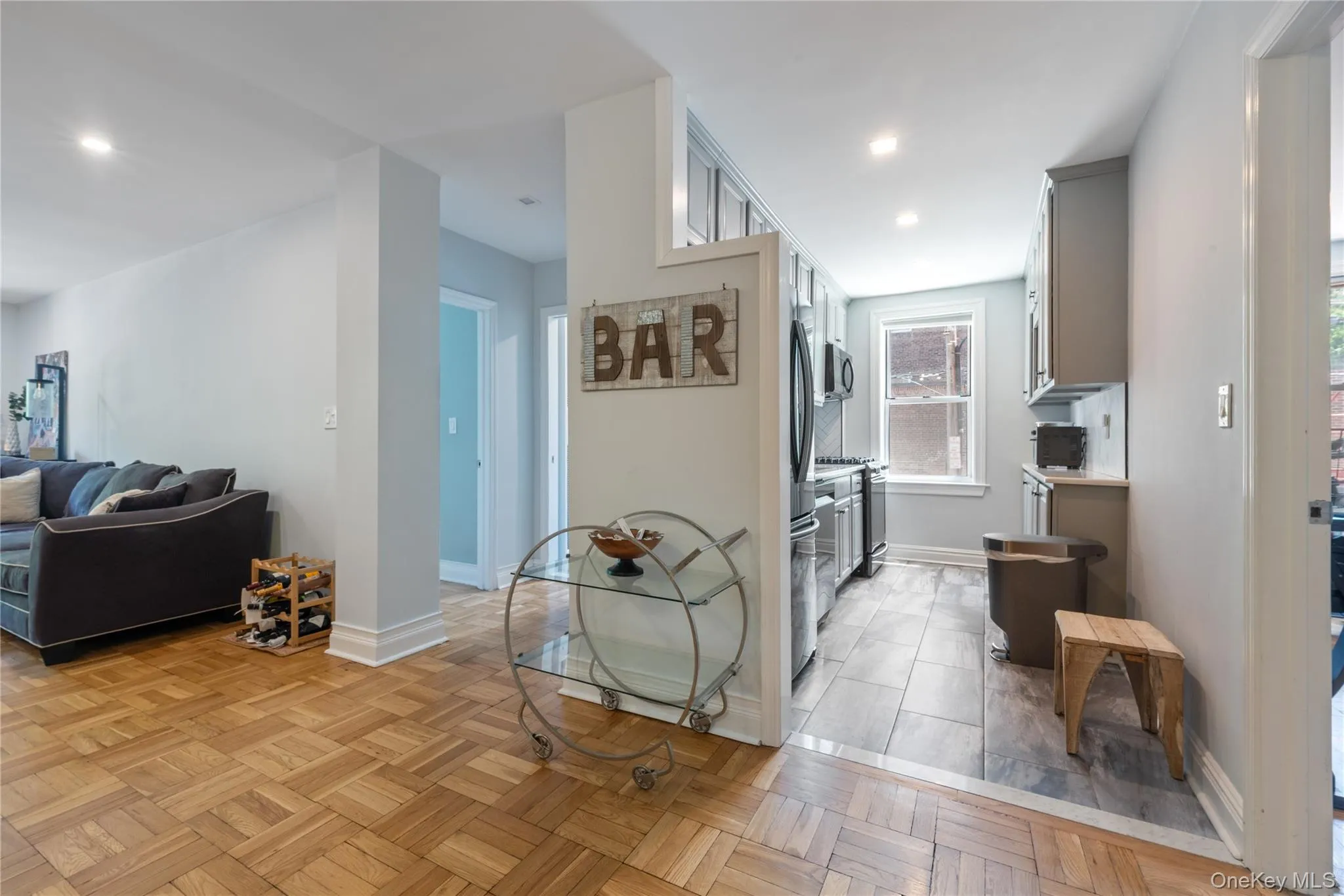 1 vincent Road, Yonkers, NY, 2 Bedrooms Bedrooms, 5 Rooms Rooms,1 BathroomBathrooms,Residential,For Rent,vincent,0,1023677 1 vincent Road, Yonkers, NY, 2 Bedrooms Bedrooms, 5 Rooms Rooms,1 BathroomBathrooms,Residential,For Rent,vincent,0,1023677