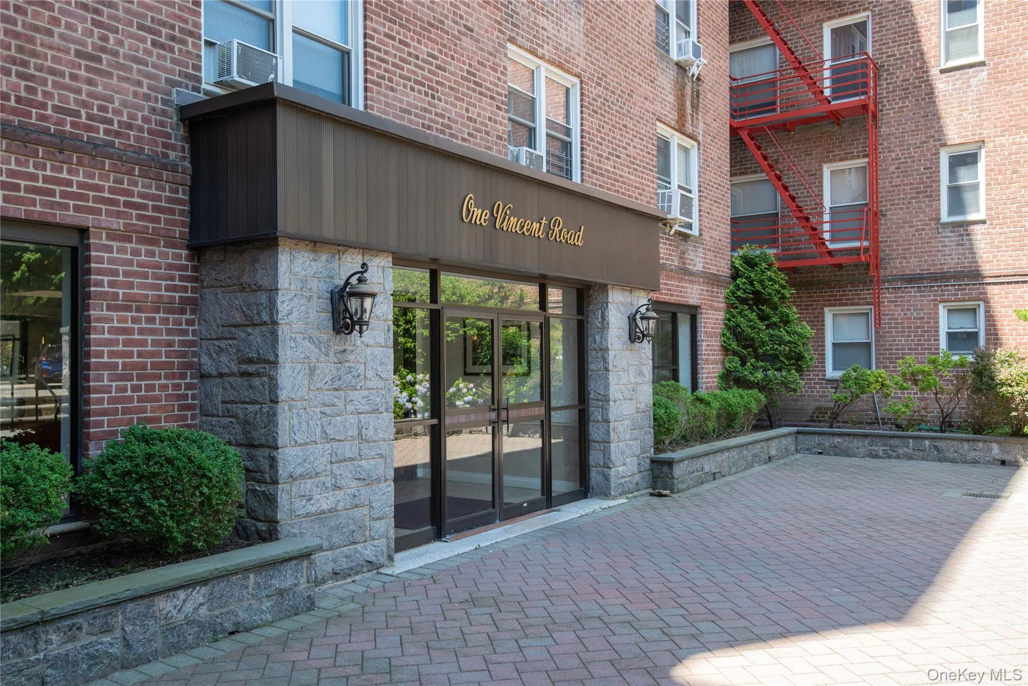 1 vincent Road, Yonkers, NY, 2 Bedrooms Bedrooms, 5 Rooms Rooms,1 BathroomBathrooms,Residential,For Rent,vincent,0,1023677 1 vincent Road, Yonkers, NY, 2 Bedrooms Bedrooms, 5 Rooms Rooms,1 BathroomBathrooms,Residential,For Rent,vincent,0,1023677