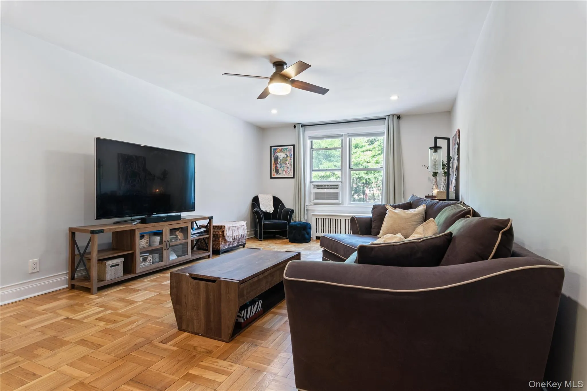 1 vincent Road, Yonkers, NY, 2 Bedrooms Bedrooms, 5 Rooms Rooms,1 BathroomBathrooms,Residential,For Rent,vincent,0,1023677 1 vincent Road, Yonkers, NY, 2 Bedrooms Bedrooms, 5 Rooms Rooms,1 BathroomBathrooms,Residential,For Rent,vincent,0,1023677