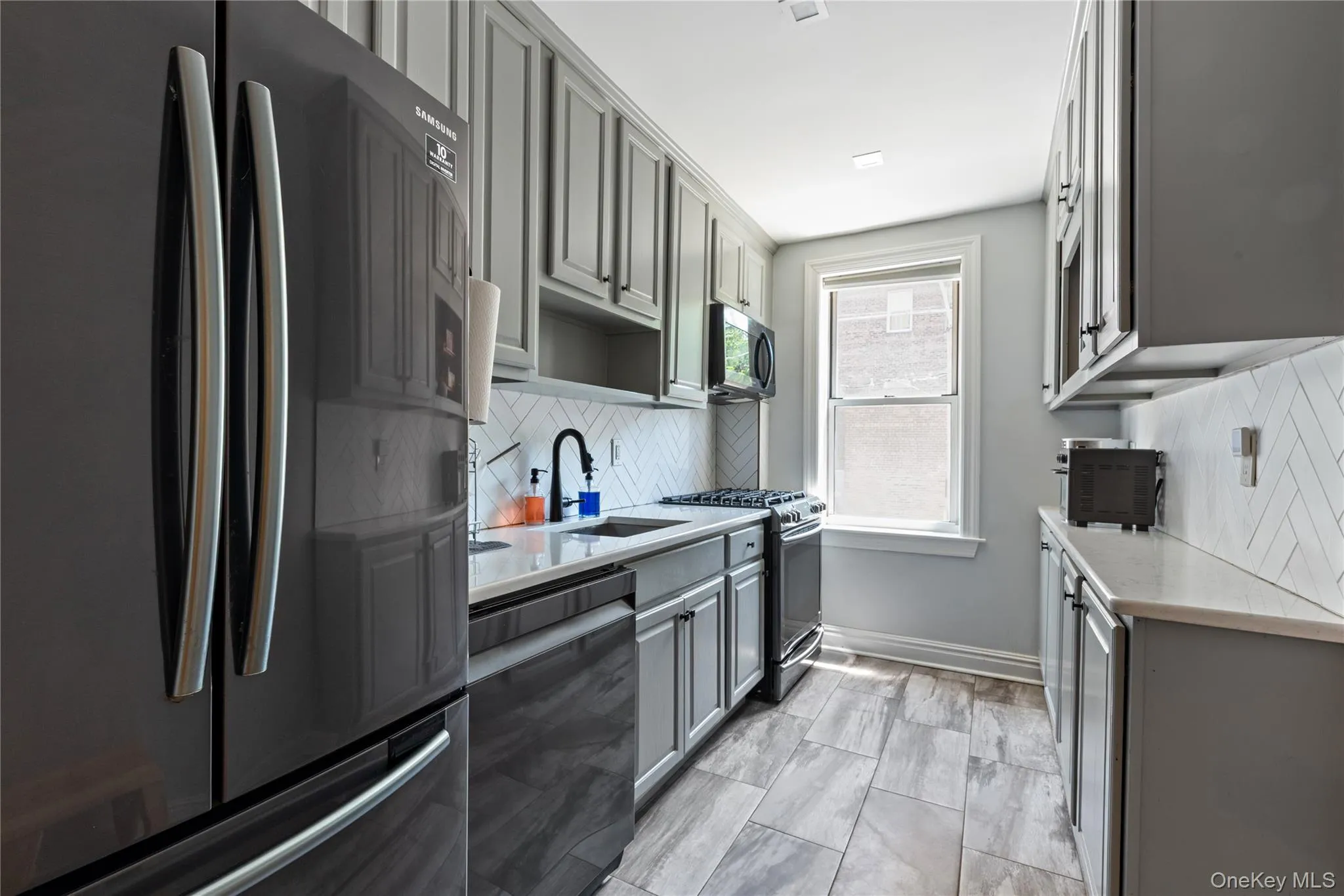 1 vincent Road, Yonkers, NY, 2 Bedrooms Bedrooms, 5 Rooms Rooms,1 BathroomBathrooms,Residential,For Rent,vincent,0,1023677 1 vincent Road, Yonkers, NY, 2 Bedrooms Bedrooms, 5 Rooms Rooms,1 BathroomBathrooms,Residential,For Rent,vincent,0,1023677