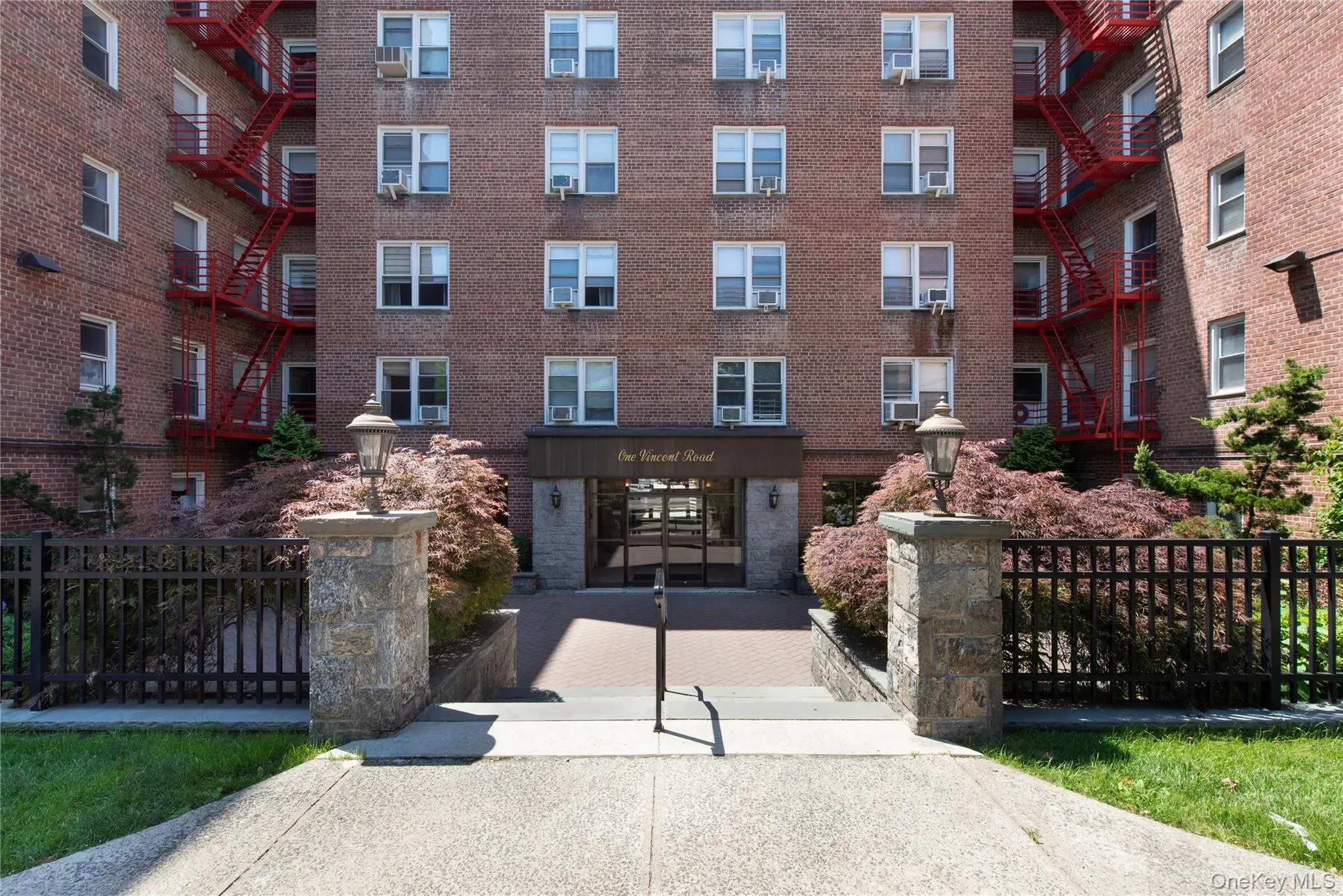 1 vincent Road, Yonkers, NY, 2 Bedrooms Bedrooms, 5 Rooms Rooms,1 BathroomBathrooms,Residential,For Rent,vincent,0,1023677 1 vincent Road, Yonkers, NY, 2 Bedrooms Bedrooms, 5 Rooms Rooms,1 BathroomBathrooms,Residential,For Rent,vincent,0,1023677