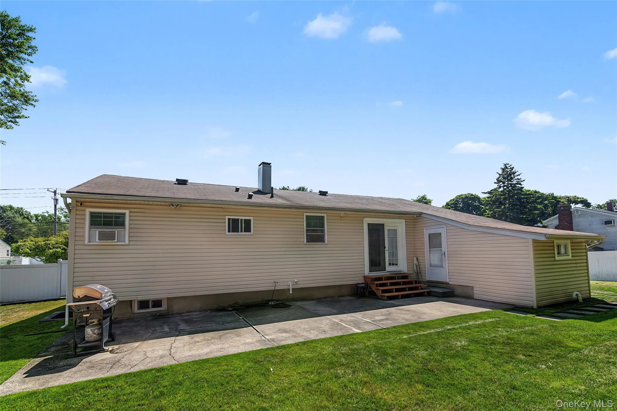 46 Oakland Avenue, Islip, NY, 5 Bedrooms Bedrooms, 9 Rooms Rooms,4 BathroomsBathrooms,Residential,For Rent,Oakland,0,1023681 46 Oakland Avenue, Islip, NY, 5 Bedrooms Bedrooms, 9 Rooms Rooms,4 BathroomsBathrooms,Residential,For Rent,Oakland,0,1023681