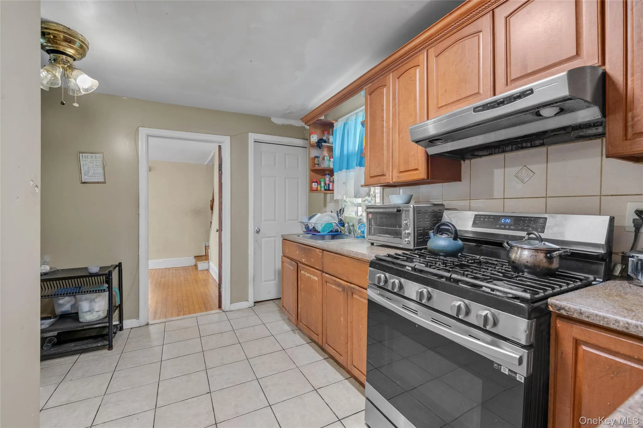 21414 104th Avenue, New York, NY, 4 Bedrooms Bedrooms, 7 Rooms Rooms,3 BathroomsBathrooms,Residential,For Rent,104th,0,1023686 21414 104th Avenue, New York, NY, 4 Bedrooms Bedrooms, 7 Rooms Rooms,3 BathroomsBathrooms,Residential,For Rent,104th,0,1023686