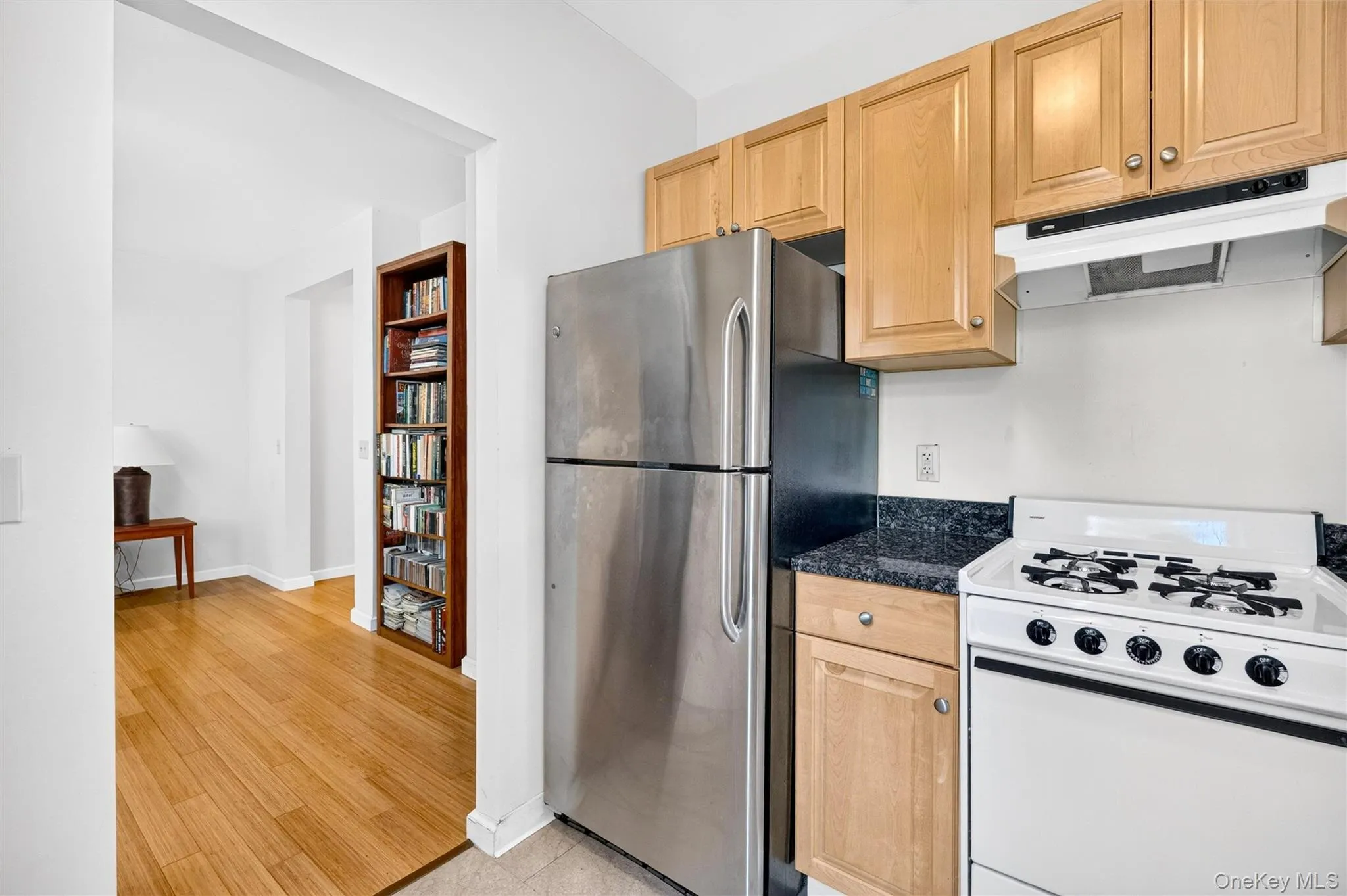 85 Bronx River Road, Yonkers, NY, 1 Bedroom Bedrooms, 4 Rooms Rooms,1 BathroomBathrooms,Residential,For Rent,Bronx River,0,1023689 85 Bronx River Road, Yonkers, NY, 1 Bedroom Bedrooms, 4 Rooms Rooms,1 BathroomBathrooms,Residential,For Rent,Bronx River,0,1023689