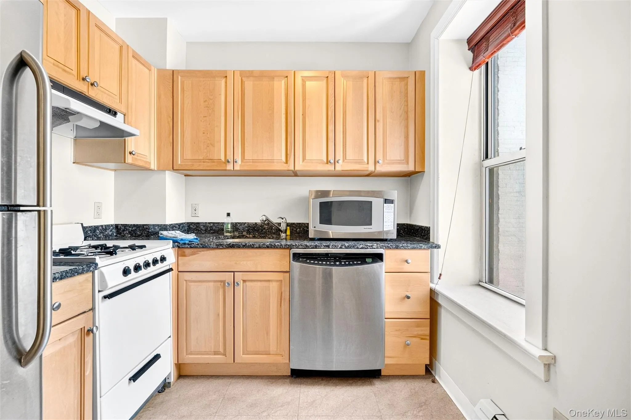 85 Bronx River Road, Yonkers, NY, 1 Bedroom Bedrooms, 4 Rooms Rooms,1 BathroomBathrooms,Residential,For Rent,Bronx River,0,1023689 85 Bronx River Road, Yonkers, NY, 1 Bedroom Bedrooms, 4 Rooms Rooms,1 BathroomBathrooms,Residential,For Rent,Bronx River,0,1023689