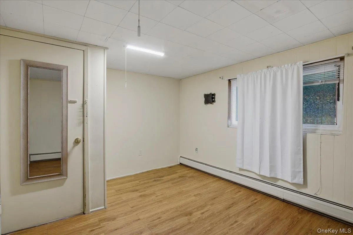 184 Fulton Street, Poughkeepsie, NY, 3 Bedrooms Bedrooms, 8 Rooms Rooms,2 BathroomsBathrooms,Residential,For Rent,Fulton,0,1023691 184 Fulton Street, Poughkeepsie, NY, 3 Bedrooms Bedrooms, 8 Rooms Rooms,2 BathroomsBathrooms,Residential,For Rent,Fulton,0,1023691