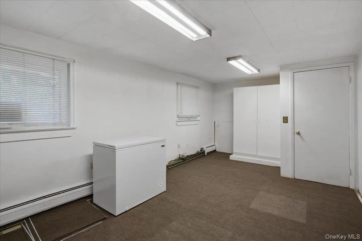 184 Fulton Street, Poughkeepsie, NY, 3 Bedrooms Bedrooms, 8 Rooms Rooms,2 BathroomsBathrooms,Residential,For Rent,Fulton,0,1023691 184 Fulton Street, Poughkeepsie, NY, 3 Bedrooms Bedrooms, 8 Rooms Rooms,2 BathroomsBathrooms,Residential,For Rent,Fulton,0,1023691