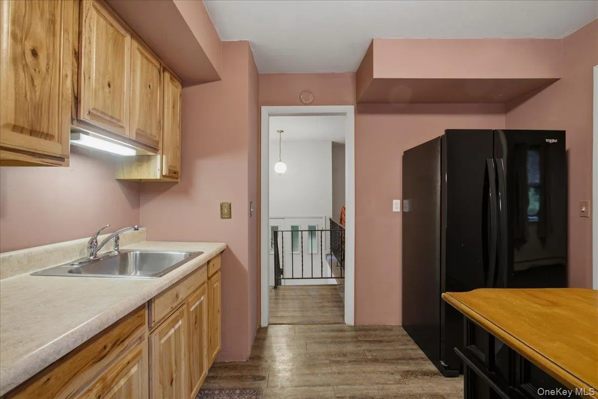 184 Fulton Street, Poughkeepsie, NY, 3 Bedrooms Bedrooms, 8 Rooms Rooms,2 BathroomsBathrooms,Residential,For Rent,Fulton,0,1023691 184 Fulton Street, Poughkeepsie, NY, 3 Bedrooms Bedrooms, 8 Rooms Rooms,2 BathroomsBathrooms,Residential,For Rent,Fulton,0,1023691