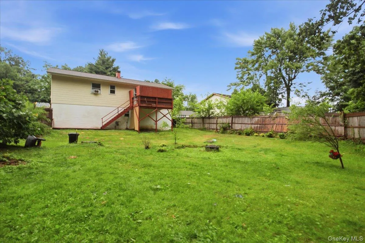 184 Fulton Street, Poughkeepsie, NY, 3 Bedrooms Bedrooms, 8 Rooms Rooms,2 BathroomsBathrooms,Residential,For Rent,Fulton,0,1023691 184 Fulton Street, Poughkeepsie, NY, 3 Bedrooms Bedrooms, 8 Rooms Rooms,2 BathroomsBathrooms,Residential,For Rent,Fulton,0,1023691