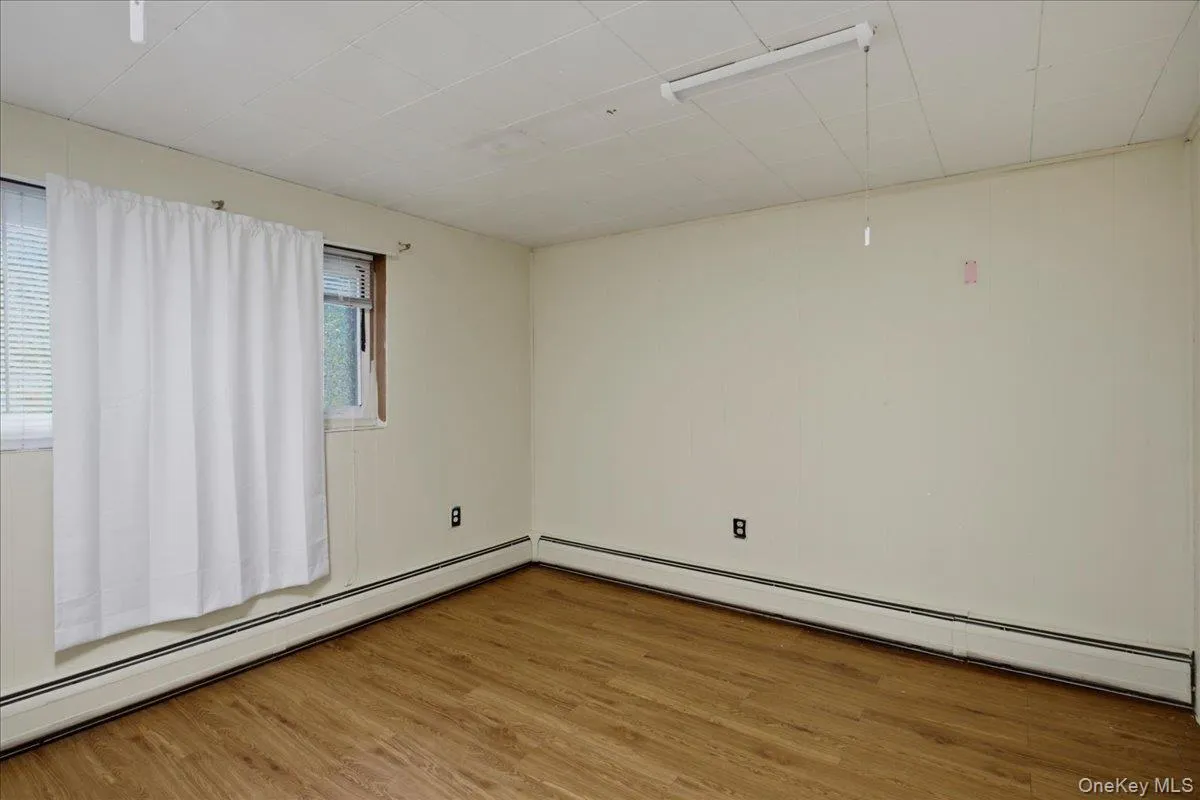 184 Fulton Street, Poughkeepsie, NY, 3 Bedrooms Bedrooms, 8 Rooms Rooms,2 BathroomsBathrooms,Residential,For Rent,Fulton,0,1023691 184 Fulton Street, Poughkeepsie, NY, 3 Bedrooms Bedrooms, 8 Rooms Rooms,2 BathroomsBathrooms,Residential,For Rent,Fulton,0,1023691