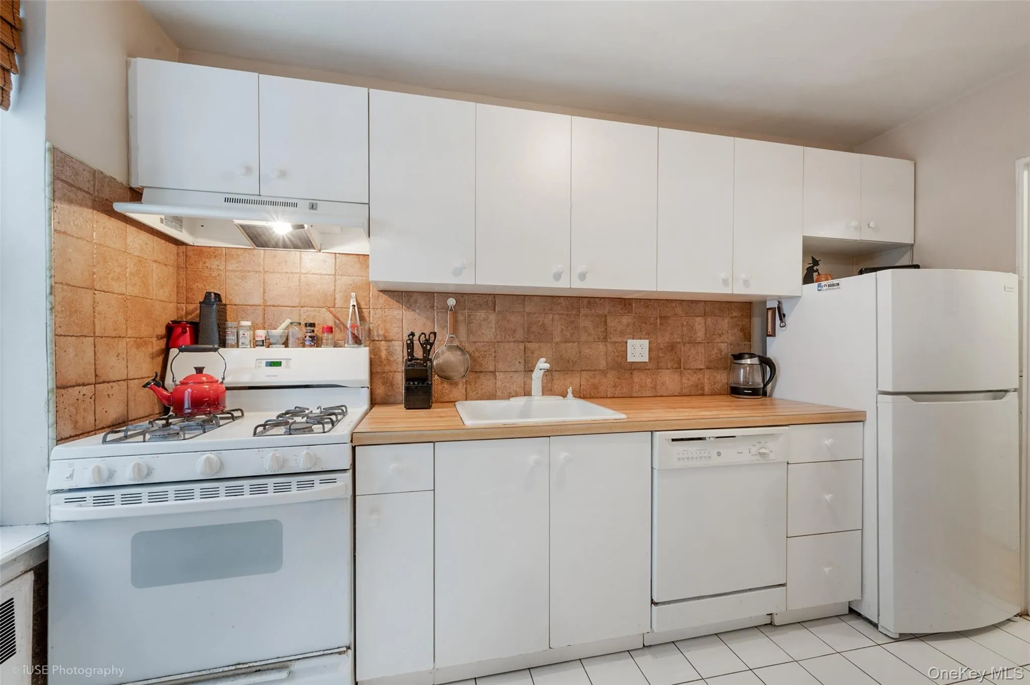 39-50 52nd Street, New York, NY, 1 Bedroom Bedrooms, 3 Rooms Rooms,1 BathroomBathrooms,Residential,For Rent,52nd,0,1023693 39-50 52nd Street, New York, NY, 1 Bedroom Bedrooms, 3 Rooms Rooms,1 BathroomBathrooms,Residential,For Rent,52nd,0,1023693