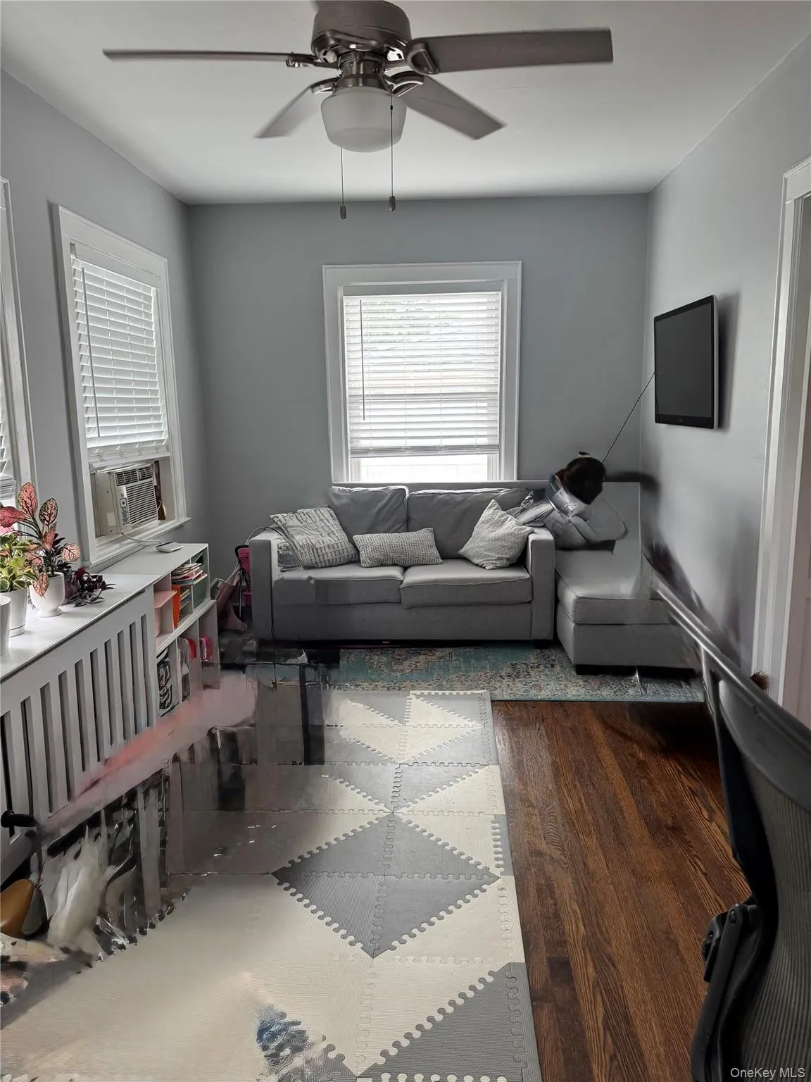 523 Second Ave, Pelham, NY, 3 Bedrooms Bedrooms, 6 Rooms Rooms,1 BathroomBathrooms,Residential Lease,For Rent,Second Ave,0,1023702 523 Second Ave, Pelham, NY, 3 Bedrooms Bedrooms, 6 Rooms Rooms,1 BathroomBathrooms,Residential Lease,For Rent,Second Ave,0,1023702