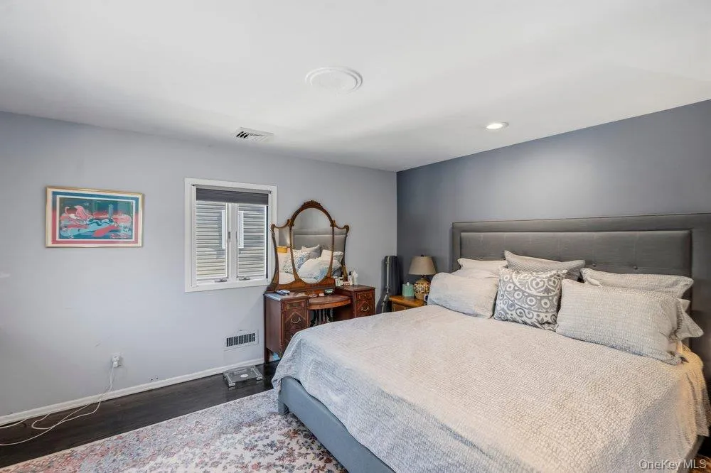3 Nora Lane, Oyster Bay, NY, 3 Bedrooms Bedrooms, 9 Rooms Rooms,2 BathroomsBathrooms,Residential,For Rent,Nora,0,1023705 3 Nora Lane, Oyster Bay, NY, 3 Bedrooms Bedrooms, 9 Rooms Rooms,2 BathroomsBathrooms,Residential,For Rent,Nora,0,1023705