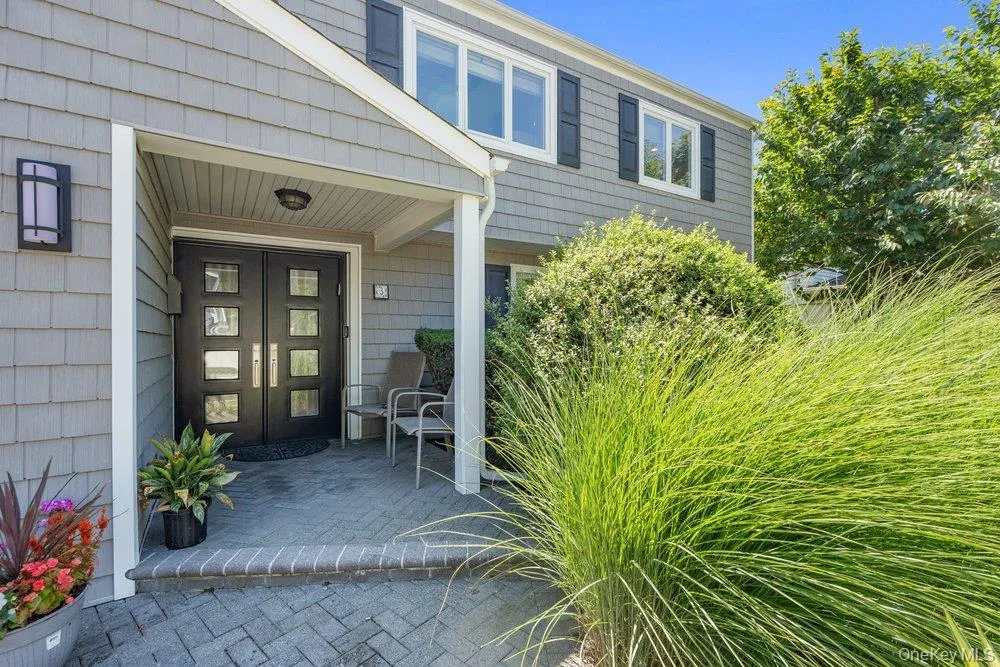 3 Nora Lane, Oyster Bay, NY, 3 Bedrooms Bedrooms, 9 Rooms Rooms,2 BathroomsBathrooms,Residential,For Rent,Nora,0,1023705 3 Nora Lane, Oyster Bay, NY, 3 Bedrooms Bedrooms, 9 Rooms Rooms,2 BathroomsBathrooms,Residential,For Rent,Nora,0,1023705