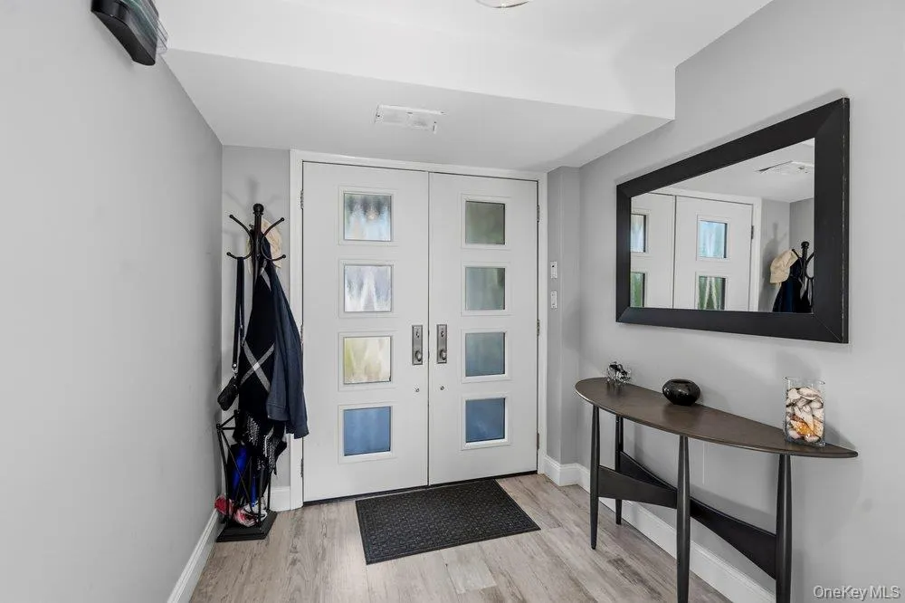 3 Nora Lane, Oyster Bay, NY, 3 Bedrooms Bedrooms, 9 Rooms Rooms,2 BathroomsBathrooms,Residential,For Rent,Nora,0,1023705 3 Nora Lane, Oyster Bay, NY, 3 Bedrooms Bedrooms, 9 Rooms Rooms,2 BathroomsBathrooms,Residential,For Rent,Nora,0,1023705