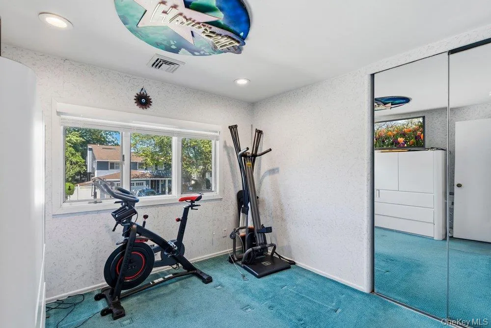 3 Nora Lane, Oyster Bay, NY, 3 Bedrooms Bedrooms, 9 Rooms Rooms,2 BathroomsBathrooms,Residential,For Rent,Nora,0,1023705 3 Nora Lane, Oyster Bay, NY, 3 Bedrooms Bedrooms, 9 Rooms Rooms,2 BathroomsBathrooms,Residential,For Rent,Nora,0,1023705