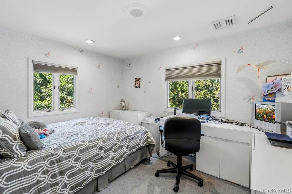 3 Nora Lane, Oyster Bay, NY, 3 Bedrooms Bedrooms, 9 Rooms Rooms,2 BathroomsBathrooms,Residential,For Rent,Nora,0,1023705 3 Nora Lane, Oyster Bay, NY, 3 Bedrooms Bedrooms, 9 Rooms Rooms,2 BathroomsBathrooms,Residential,For Rent,Nora,0,1023705