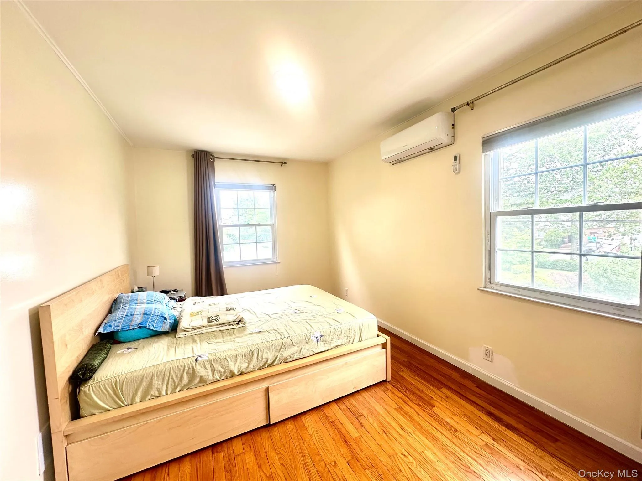 4744 199th Street, New York, NY, 3 Bedrooms Bedrooms, 7 Rooms Rooms,2 BathroomsBathrooms,Residential,For Rent,199th,0,1023708 4744 199th Street, New York, NY, 3 Bedrooms Bedrooms, 7 Rooms Rooms,2 BathroomsBathrooms,Residential,For Rent,199th,0,1023708