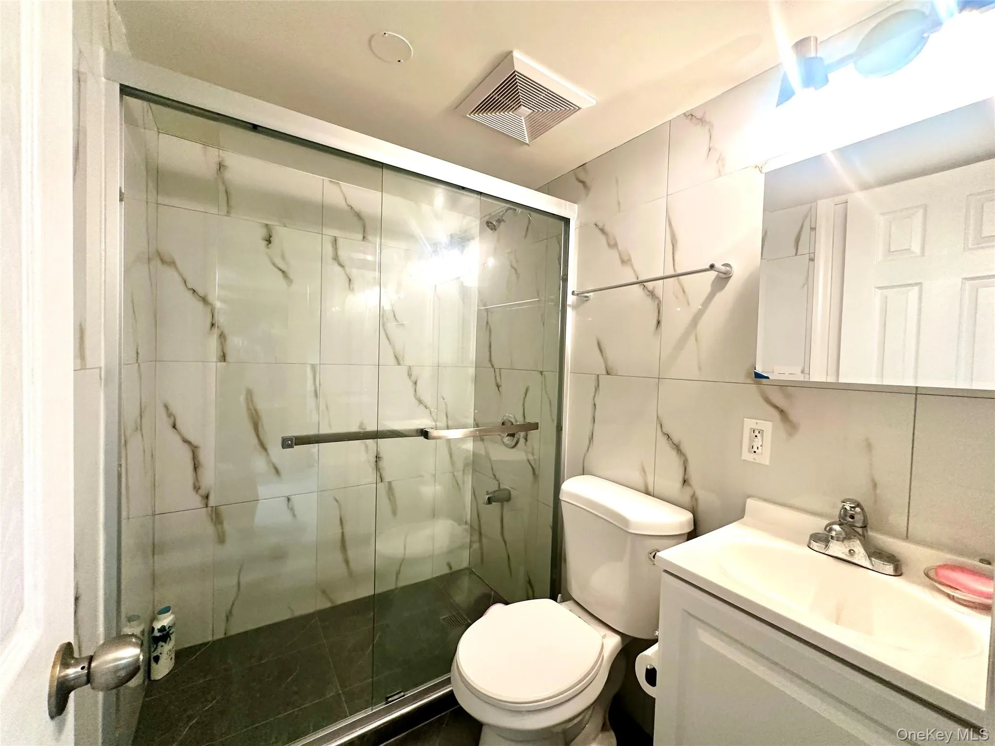 4744 199th Street, New York, NY, 3 Bedrooms Bedrooms, 7 Rooms Rooms,2 BathroomsBathrooms,Residential,For Rent,199th,0,1023708 4744 199th Street, New York, NY, 3 Bedrooms Bedrooms, 7 Rooms Rooms,2 BathroomsBathrooms,Residential,For Rent,199th,0,1023708