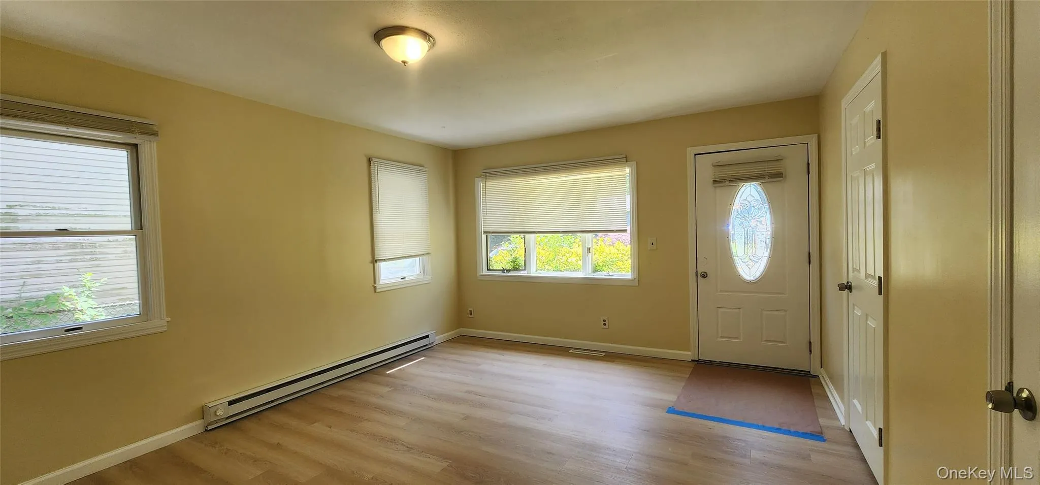 117 Alder Drive, Brookhaven, NY, 3 Bedrooms Bedrooms, 5 Rooms Rooms,1 BathroomBathrooms,Residential Lease,For Rent,Alder,0,1023711 117 Alder Drive, Brookhaven, NY, 3 Bedrooms Bedrooms, 5 Rooms Rooms,1 BathroomBathrooms,Residential Lease,For Rent,Alder,0,1023711