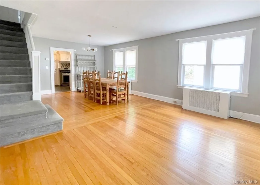 306 Soundview Avenue, Mamaroneck, NY, 3 Bedrooms Bedrooms, 7 Rooms Rooms,1 BathroomBathrooms,Residential Lease,For Rent,Soundview,0,1023713 306 Soundview Avenue, Mamaroneck, NY, 3 Bedrooms Bedrooms, 7 Rooms Rooms,1 BathroomBathrooms,Residential Lease,For Rent,Soundview,0,1023713