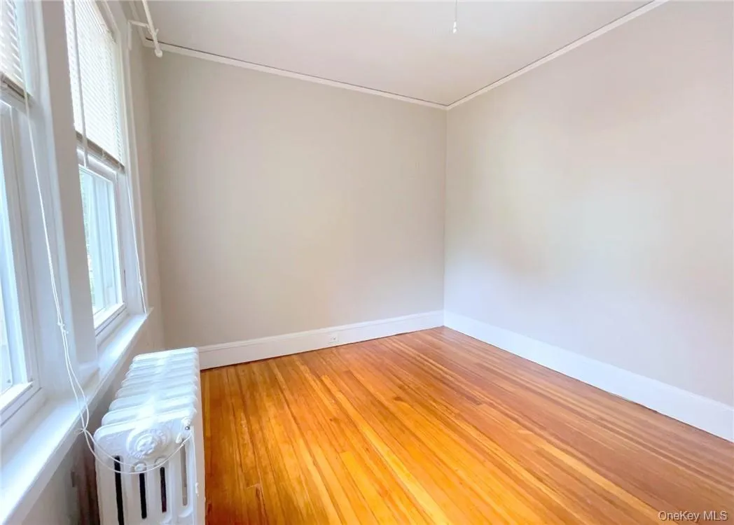 306 Soundview Avenue, Mamaroneck, NY, 3 Bedrooms Bedrooms, 7 Rooms Rooms,1 BathroomBathrooms,Residential Lease,For Rent,Soundview,0,1023713 306 Soundview Avenue, Mamaroneck, NY, 3 Bedrooms Bedrooms, 7 Rooms Rooms,1 BathroomBathrooms,Residential Lease,For Rent,Soundview,0,1023713
