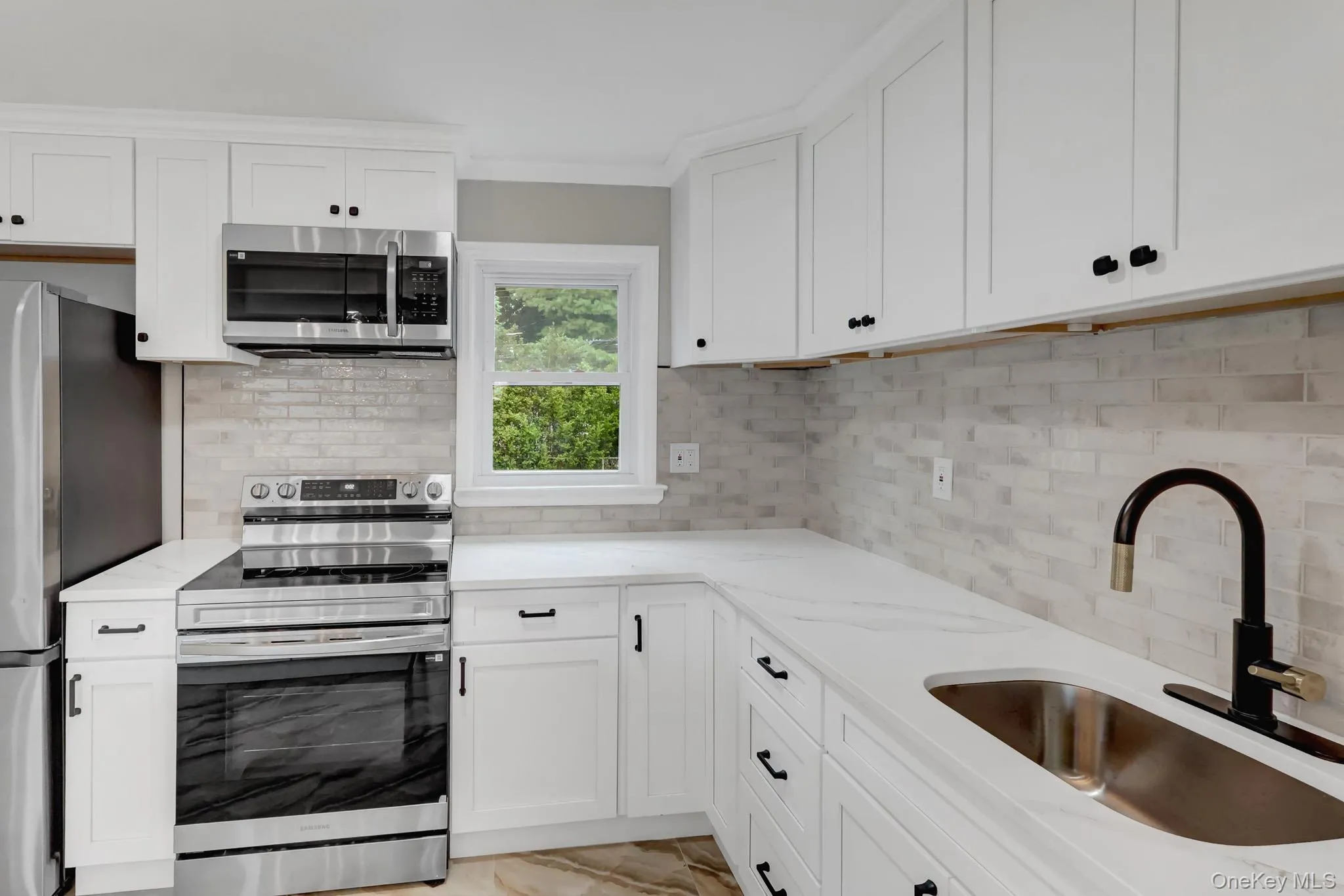 792 Highview Avenue, Hempstead, NY, 4 Bedrooms Bedrooms, 7 Rooms Rooms,2 BathroomsBathrooms,Residential,For Rent,Highview,0,1023716 792 Highview Avenue, Hempstead, NY, 4 Bedrooms Bedrooms, 7 Rooms Rooms,2 BathroomsBathrooms,Residential,For Rent,Highview,0,1023716
