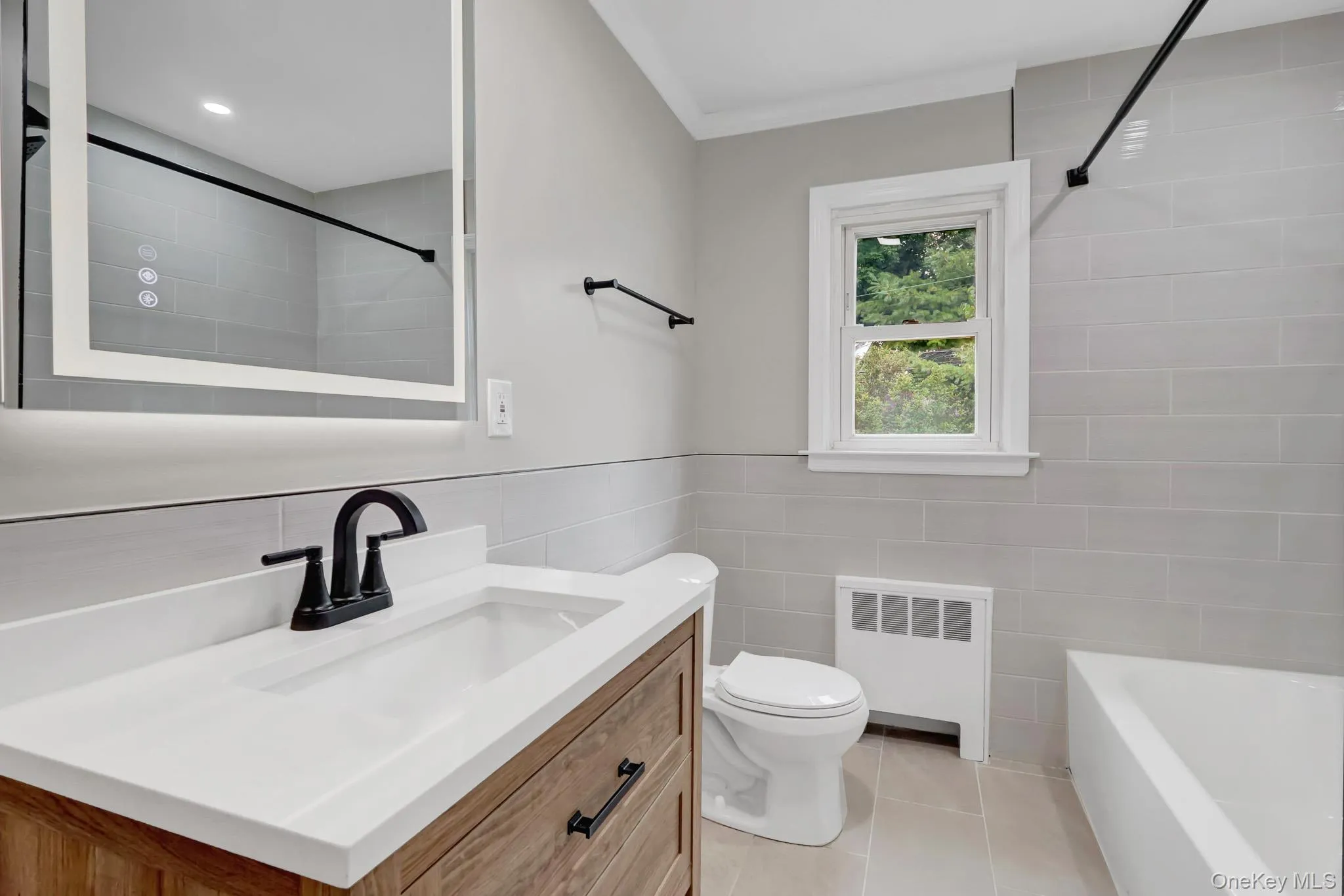 792 Highview Avenue, Hempstead, NY, 4 Bedrooms Bedrooms, 7 Rooms Rooms,2 BathroomsBathrooms,Residential,For Rent,Highview,0,1023716 792 Highview Avenue, Hempstead, NY, 4 Bedrooms Bedrooms, 7 Rooms Rooms,2 BathroomsBathrooms,Residential,For Rent,Highview,0,1023716