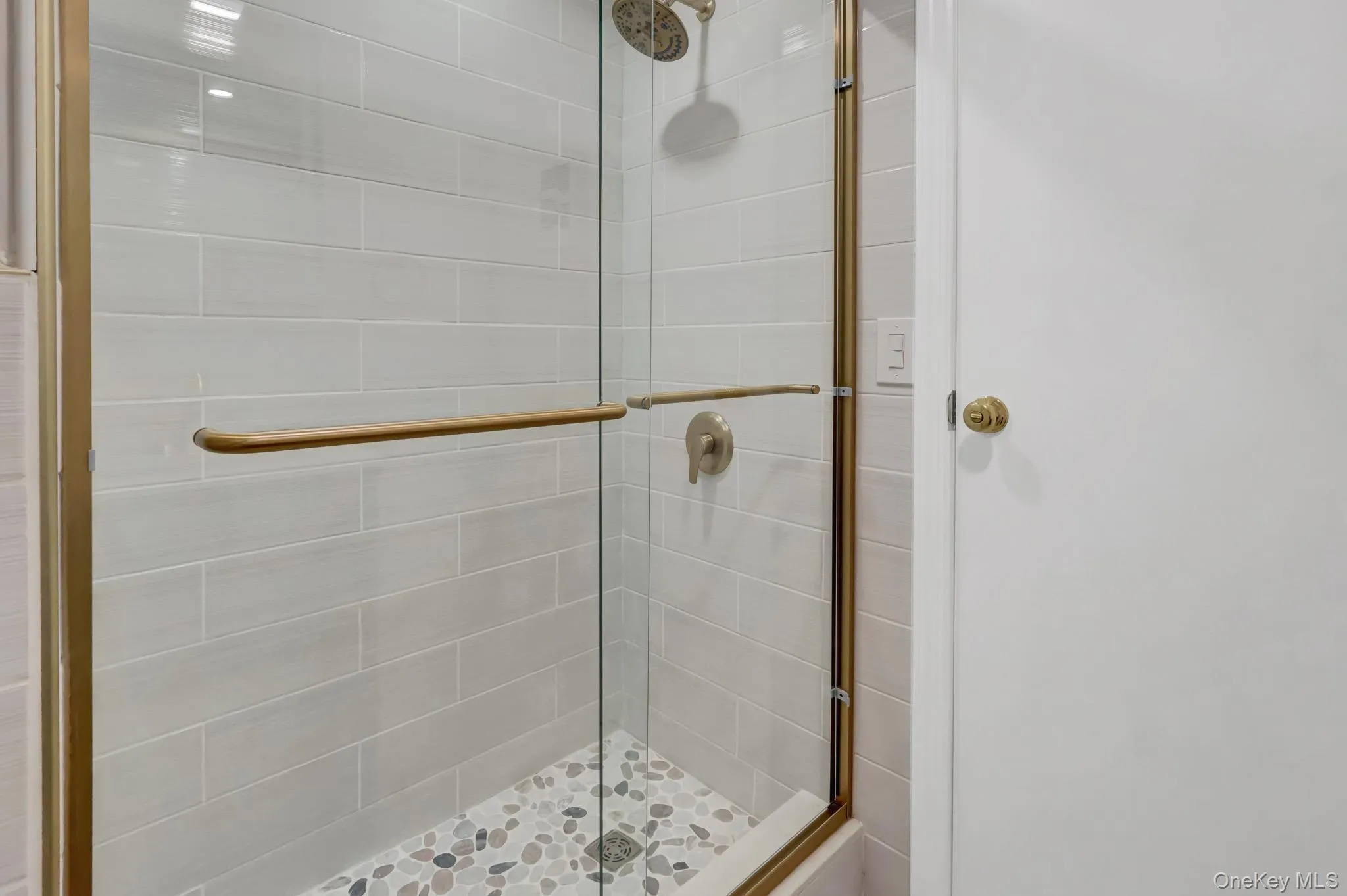 792 Highview Avenue, Hempstead, NY, 4 Bedrooms Bedrooms, 7 Rooms Rooms,2 BathroomsBathrooms,Residential,For Rent,Highview,0,1023716 792 Highview Avenue, Hempstead, NY, 4 Bedrooms Bedrooms, 7 Rooms Rooms,2 BathroomsBathrooms,Residential,For Rent,Highview,0,1023716
