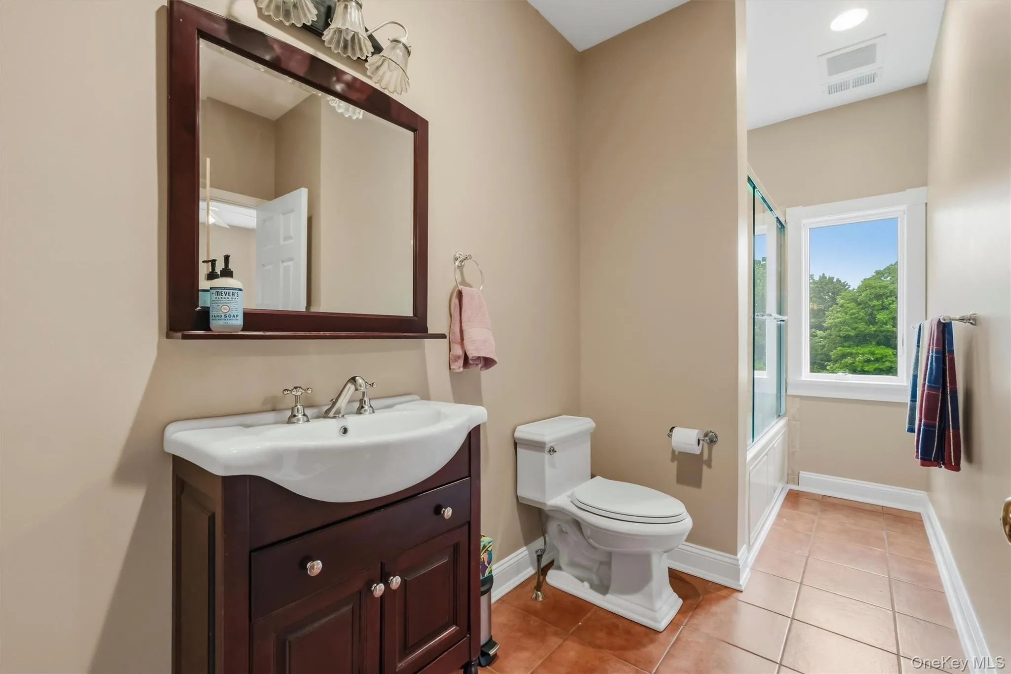 59 Country Knolls Lane, Carmel, NY, 5 Bedrooms Bedrooms, 8 Rooms Rooms,3 BathroomsBathrooms,Residential,For Rent,Country Knolls,0,1023717 59 Country Knolls Lane, Carmel, NY, 5 Bedrooms Bedrooms, 8 Rooms Rooms,3 BathroomsBathrooms,Residential,For Rent,Country Knolls,0,1023717