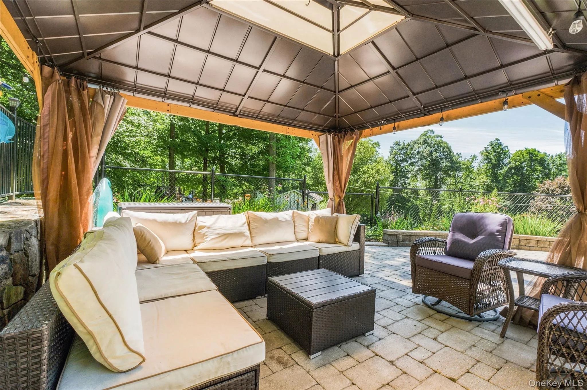 59 Country Knolls Lane, Carmel, NY, 5 Bedrooms Bedrooms, 8 Rooms Rooms,3 BathroomsBathrooms,Residential,For Rent,Country Knolls,0,1023717 59 Country Knolls Lane, Carmel, NY, 5 Bedrooms Bedrooms, 8 Rooms Rooms,3 BathroomsBathrooms,Residential,For Rent,Country Knolls,0,1023717