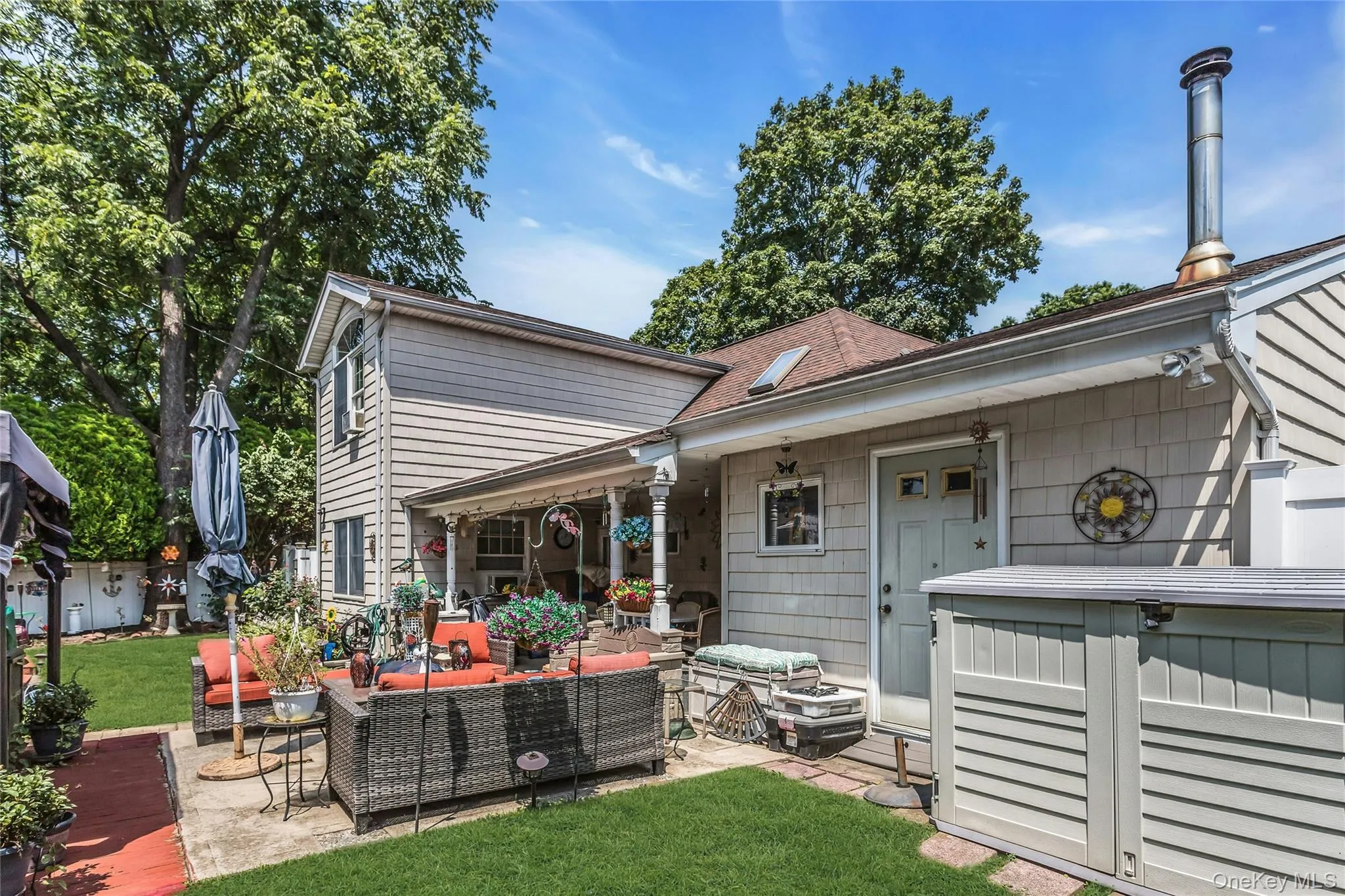 18 Hedge Lane, Hempstead, NY, 3 Bedrooms Bedrooms, 6 Rooms Rooms,2 BathroomsBathrooms,Residential,For Rent,Hedge,0,1023718 18 Hedge Lane, Hempstead, NY, 3 Bedrooms Bedrooms, 6 Rooms Rooms,2 BathroomsBathrooms,Residential,For Rent,Hedge,0,1023718