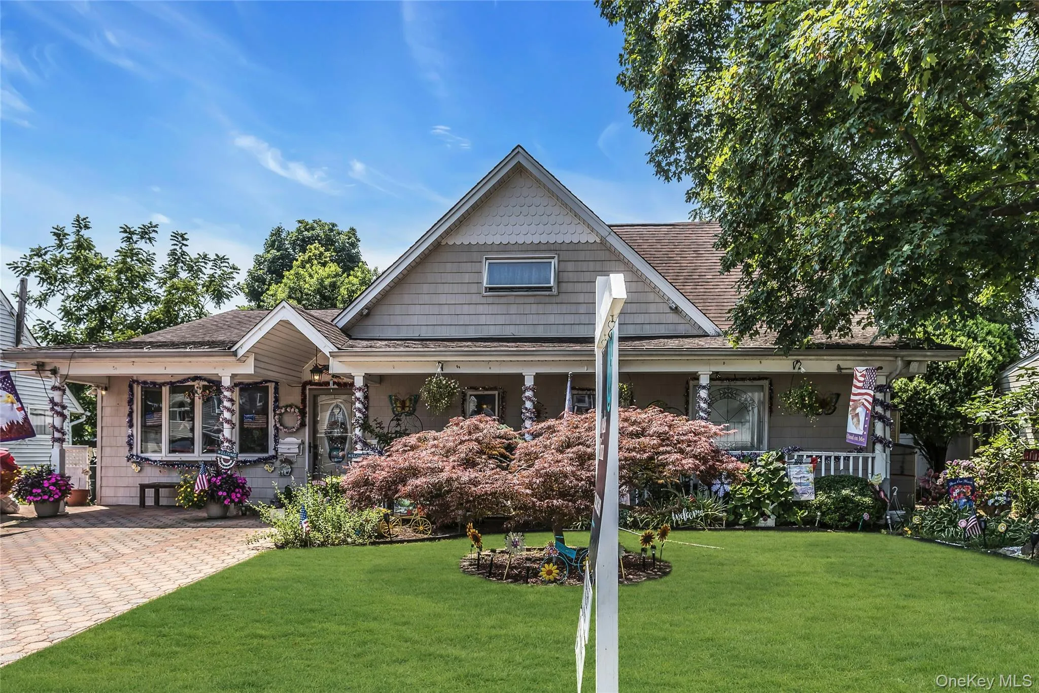 18 Hedge Lane, Hempstead, NY, 3 Bedrooms Bedrooms, 6 Rooms Rooms,2 BathroomsBathrooms,Residential,For Rent,Hedge,0,1023718 18 Hedge Lane, Hempstead, NY, 3 Bedrooms Bedrooms, 6 Rooms Rooms,2 BathroomsBathrooms,Residential,For Rent,Hedge,0,1023718