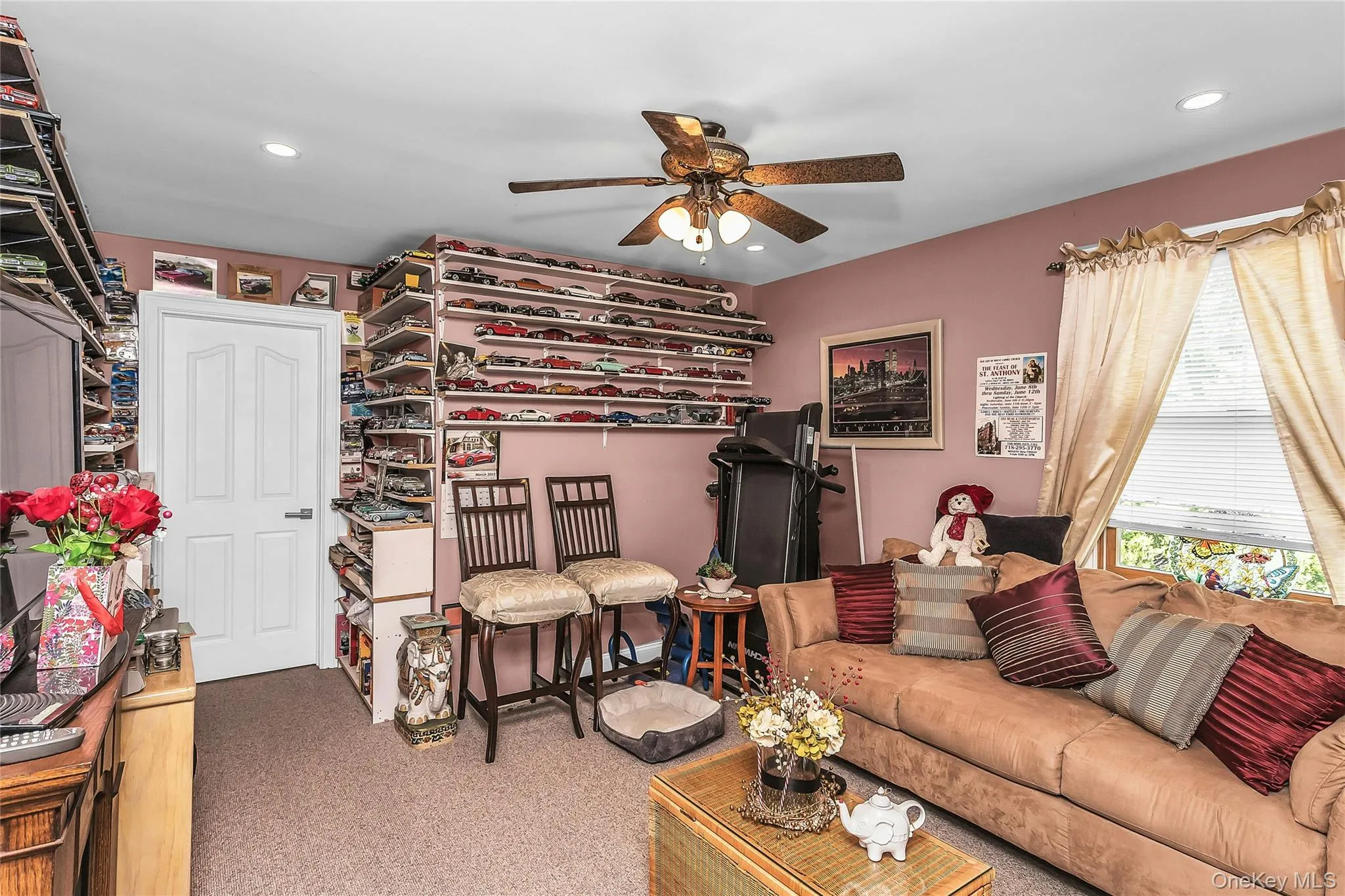 18 Hedge Lane, Hempstead, NY, 3 Bedrooms Bedrooms, 6 Rooms Rooms,2 BathroomsBathrooms,Residential,For Rent,Hedge,0,1023718 18 Hedge Lane, Hempstead, NY, 3 Bedrooms Bedrooms, 6 Rooms Rooms,2 BathroomsBathrooms,Residential,For Rent,Hedge,0,1023718