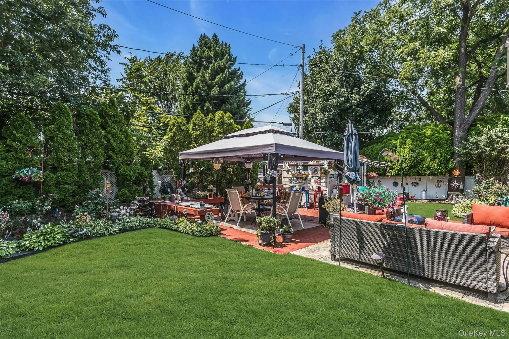 18 Hedge Lane, Hempstead, NY, 3 Bedrooms Bedrooms, 6 Rooms Rooms,2 BathroomsBathrooms,Residential,For Rent,Hedge,0,1023718 18 Hedge Lane, Hempstead, NY, 3 Bedrooms Bedrooms, 6 Rooms Rooms,2 BathroomsBathrooms,Residential,For Rent,Hedge,0,1023718