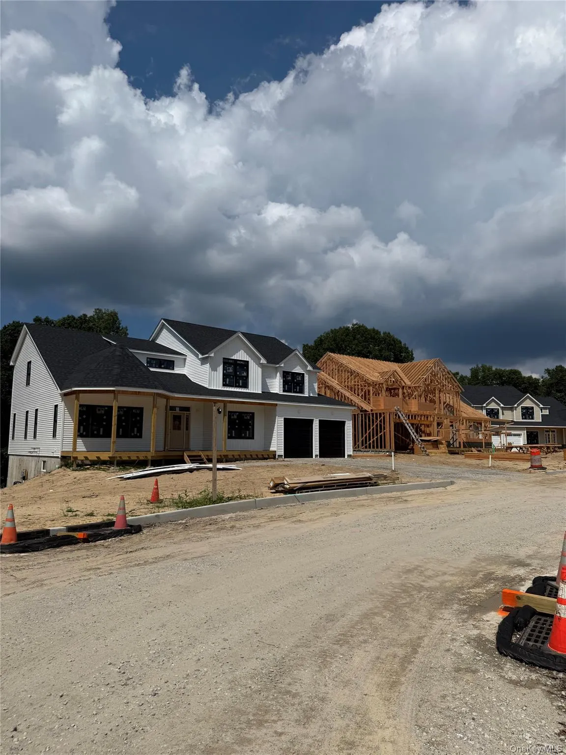 3 Greentree Court, Smithtown, NY, 5 Bedrooms Bedrooms, 13 Rooms Rooms,3 BathroomsBathrooms,Residential,For Rent,Greentree,0,1023719 3 Greentree Court, Smithtown, NY, 5 Bedrooms Bedrooms, 13 Rooms Rooms,3 BathroomsBathrooms,Residential,For Rent,Greentree,0,1023719