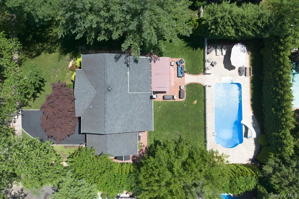98 Florida Avenue, Smithtown, NY, 4 Bedrooms Bedrooms, 9 Rooms Rooms,4 BathroomsBathrooms,Residential,For Rent,Florida,0,1023724 98 Florida Avenue, Smithtown, NY, 4 Bedrooms Bedrooms, 9 Rooms Rooms,4 BathroomsBathrooms,Residential,For Rent,Florida,0,1023724