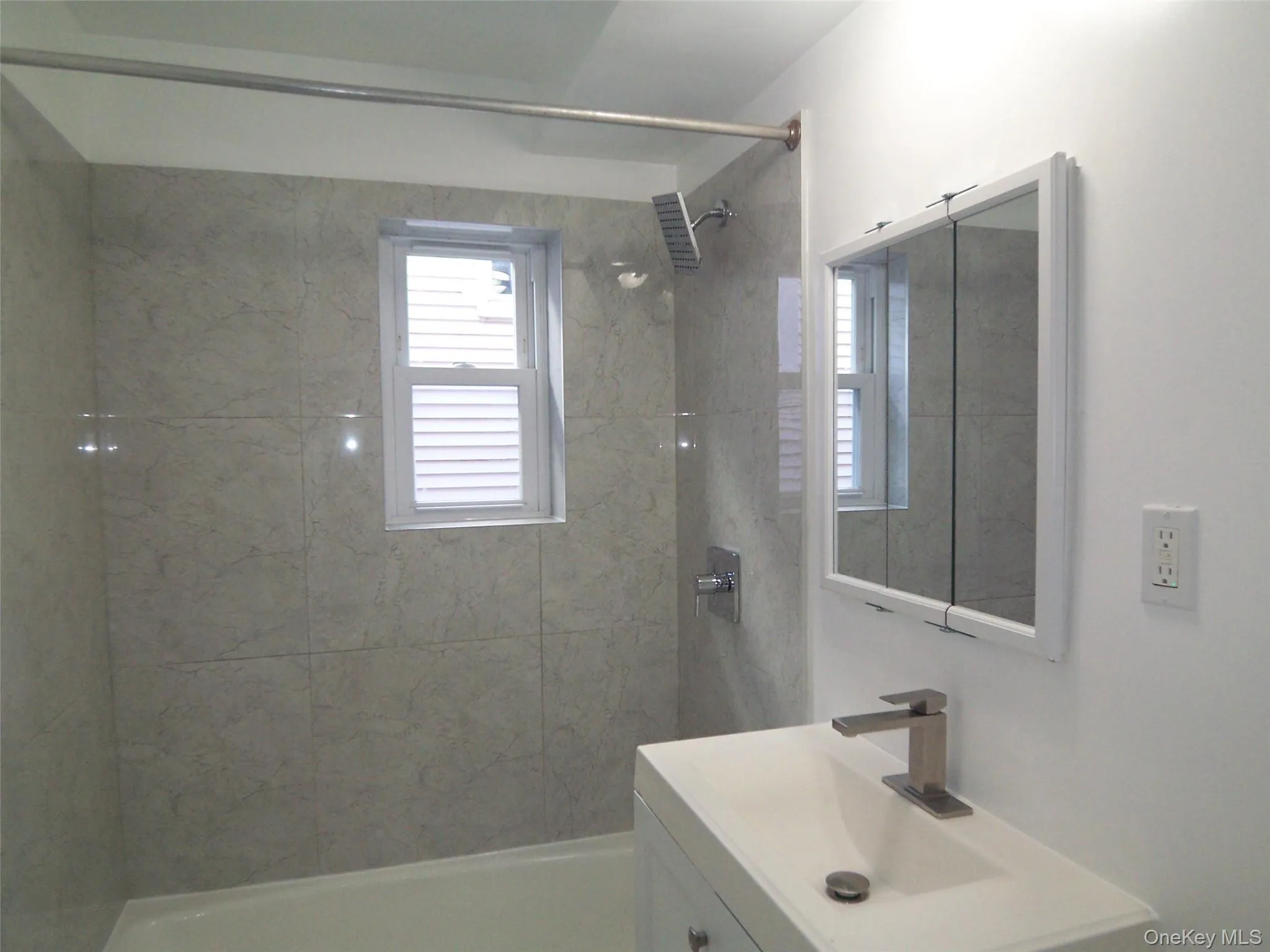 Bathroom Bathroom