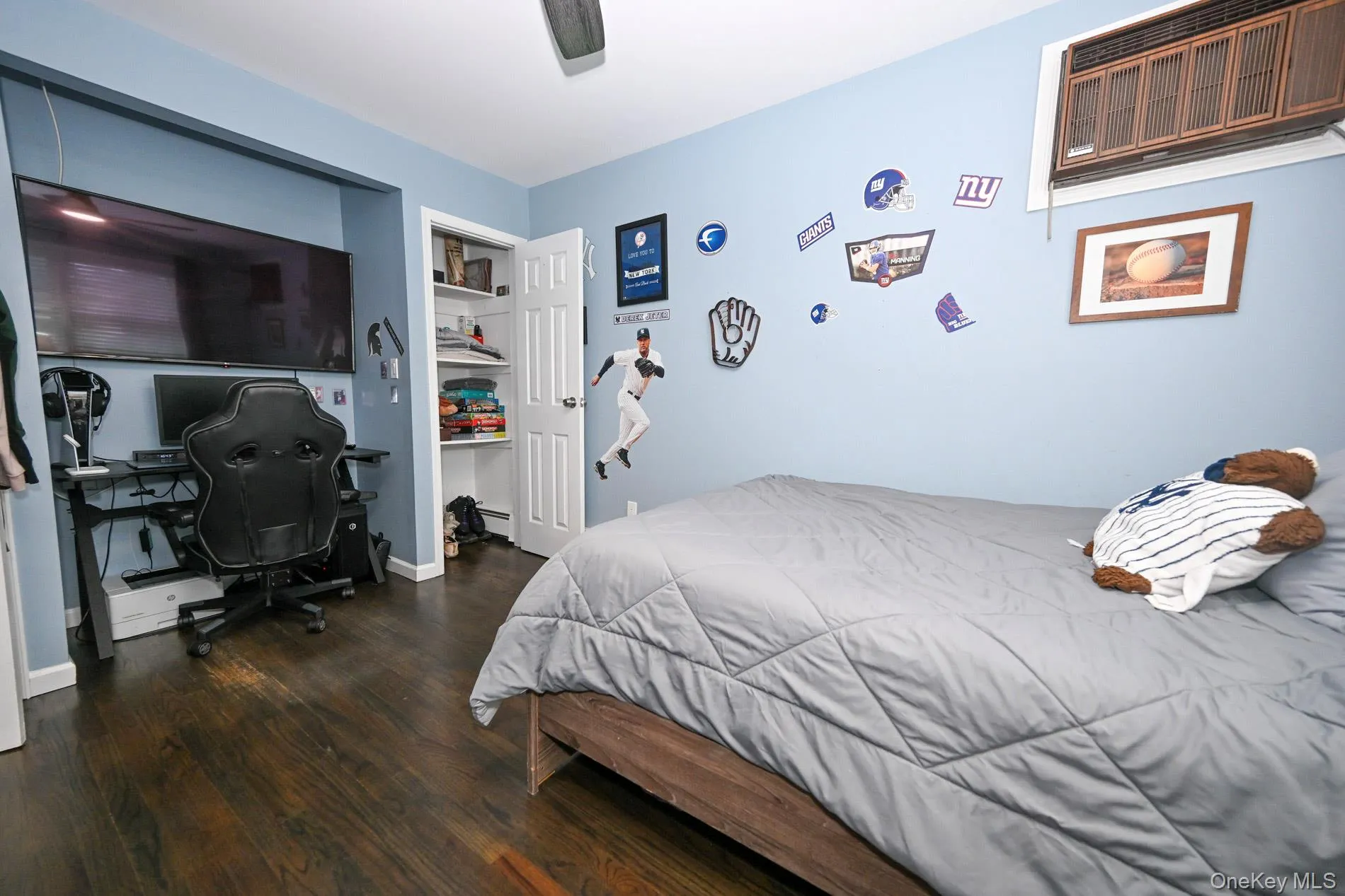 1005 Ferngate Drive, Hempstead, NY, 5 Bedrooms Bedrooms, 14 Rooms Rooms,4 BathroomsBathrooms,Residential,For Rent,Ferngate,0,1023727 1005 Ferngate Drive, Hempstead, NY, 5 Bedrooms Bedrooms, 14 Rooms Rooms,4 BathroomsBathrooms,Residential,For Rent,Ferngate,0,1023727
