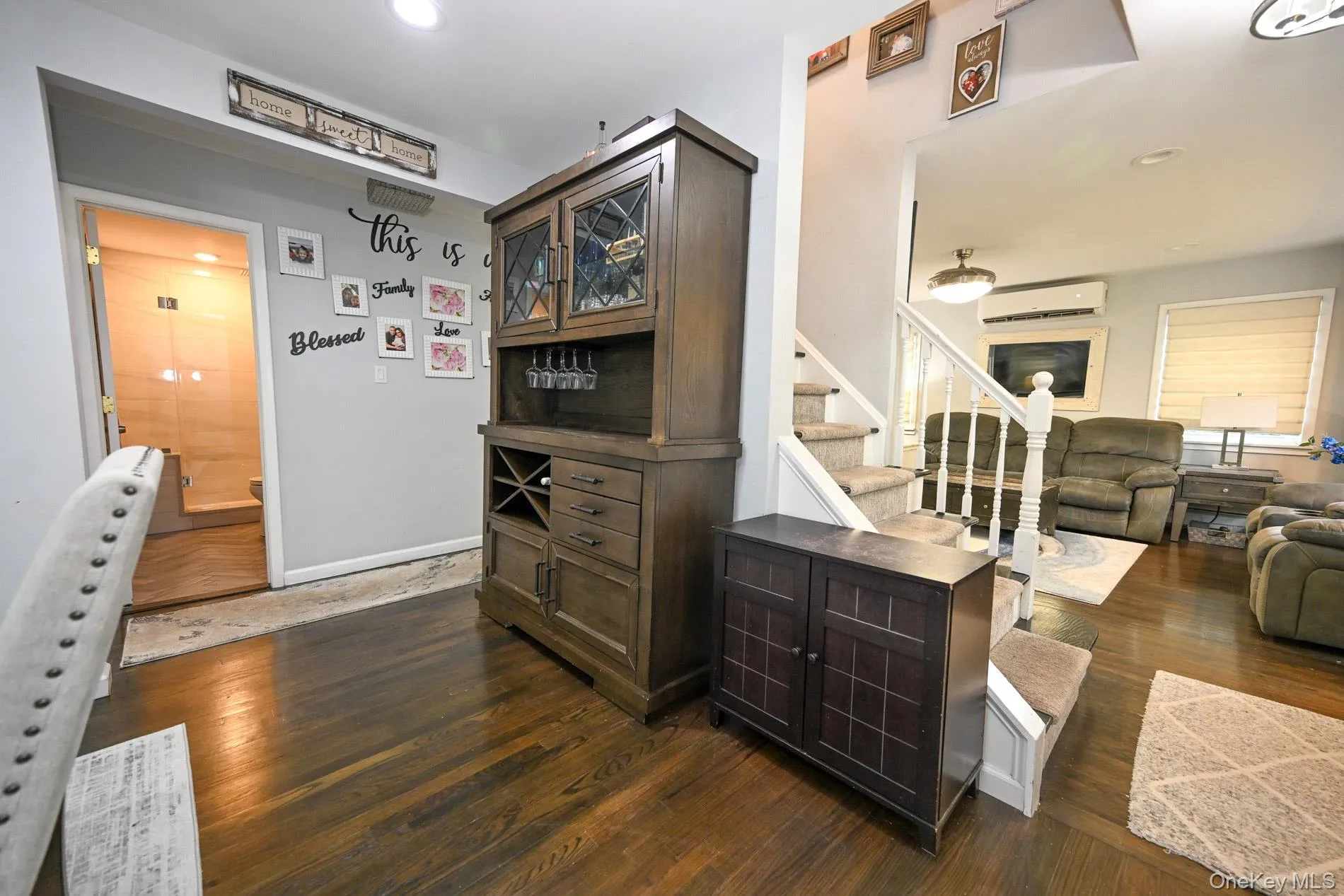 1005 Ferngate Drive, Hempstead, NY, 5 Bedrooms Bedrooms, 14 Rooms Rooms,4 BathroomsBathrooms,Residential,For Rent,Ferngate,0,1023727 1005 Ferngate Drive, Hempstead, NY, 5 Bedrooms Bedrooms, 14 Rooms Rooms,4 BathroomsBathrooms,Residential,For Rent,Ferngate,0,1023727