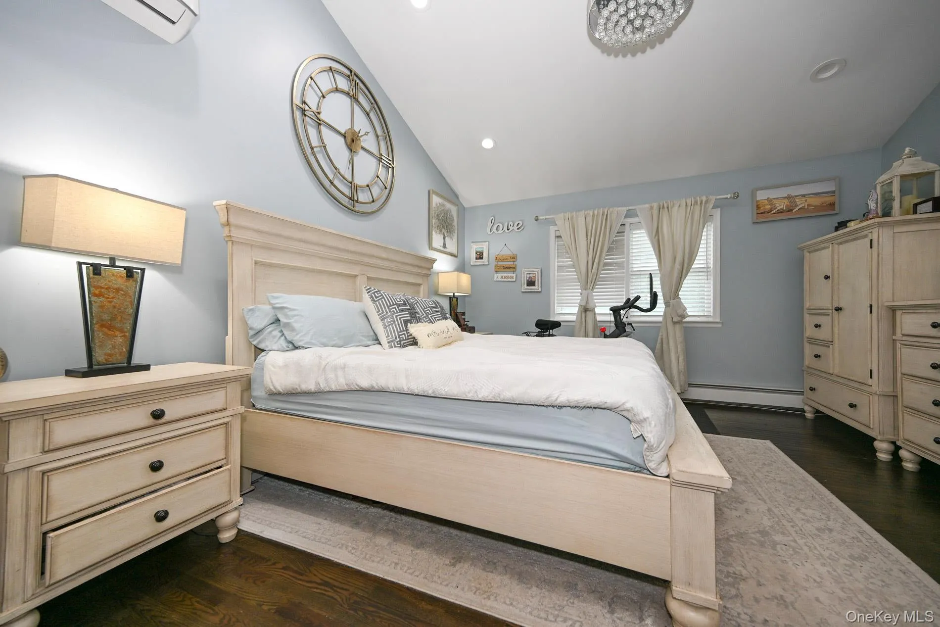 1005 Ferngate Drive, Hempstead, NY, 5 Bedrooms Bedrooms, 14 Rooms Rooms,4 BathroomsBathrooms,Residential,For Rent,Ferngate,0,1023727 1005 Ferngate Drive, Hempstead, NY, 5 Bedrooms Bedrooms, 14 Rooms Rooms,4 BathroomsBathrooms,Residential,For Rent,Ferngate,0,1023727